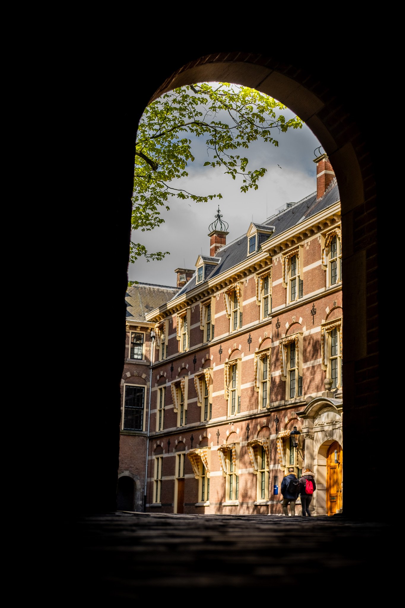 Couple walking in The Hague, The Netherlands 