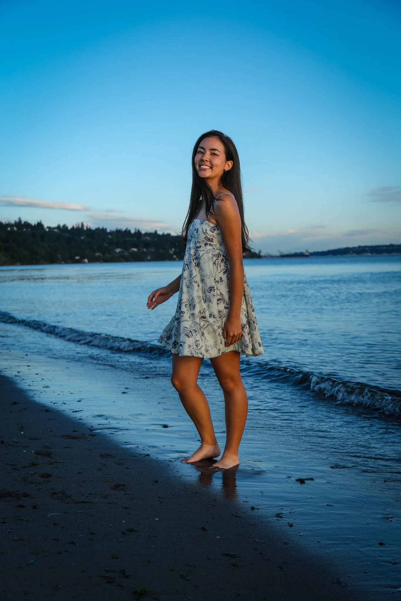 Senior Portrait of a girl on the beach in Discovery Park Seattle Washington 