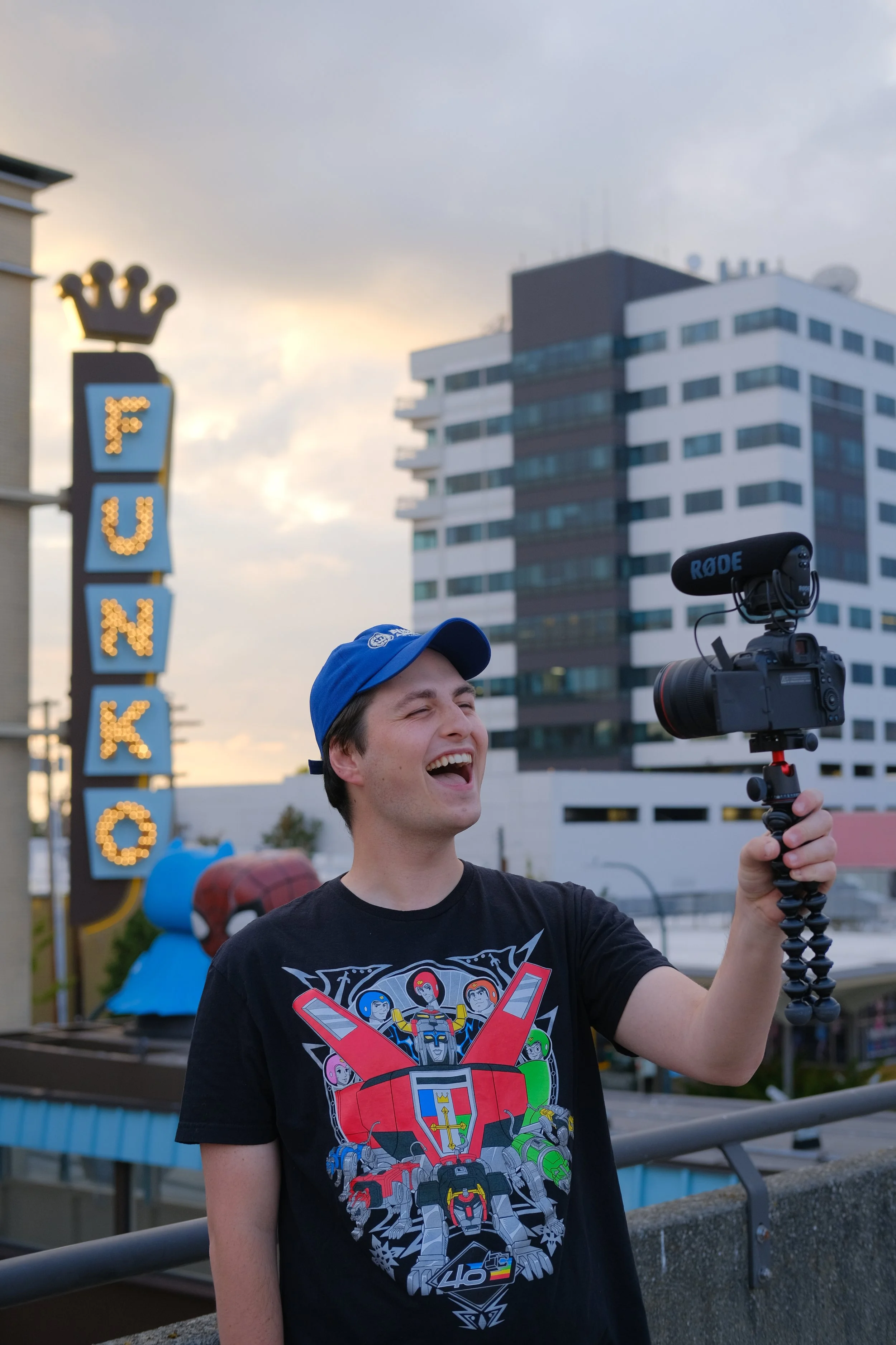 Professional Headshots, Top Pops, Social Media influencer at Funko HQ 