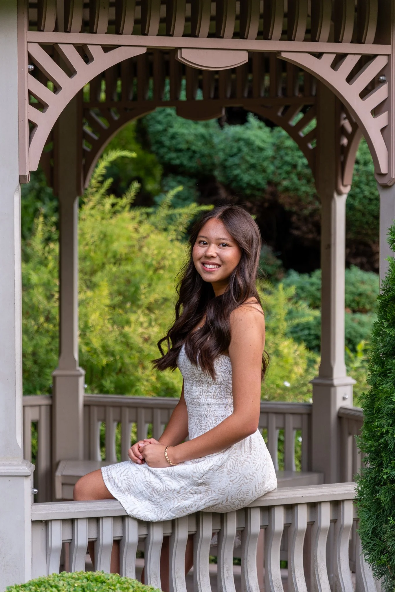 Senior portrait woodland park rose garden Seattle wa 