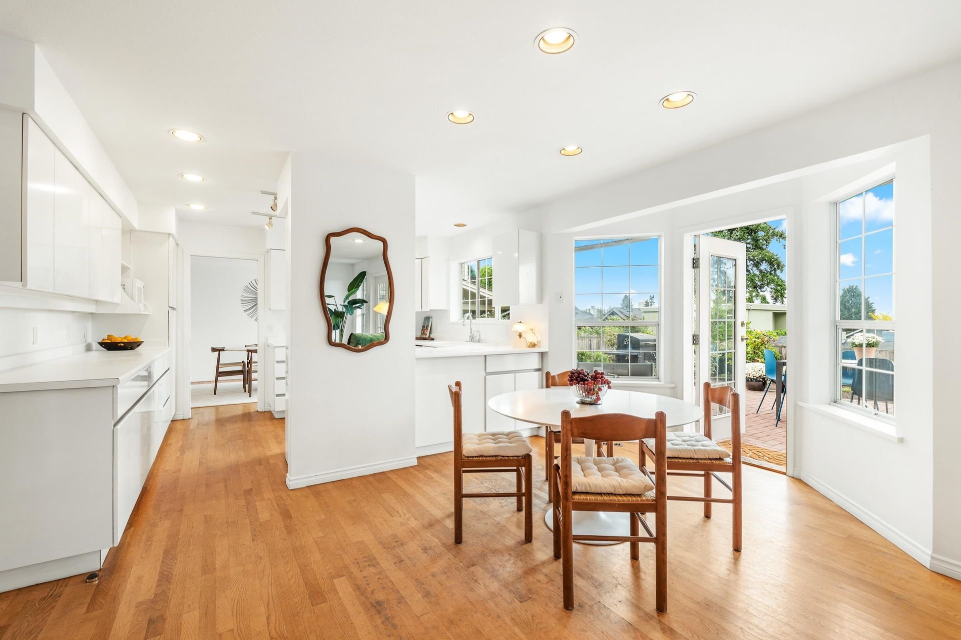 2372-kings-avenue-dundarave-west-vancouver-12.jpg