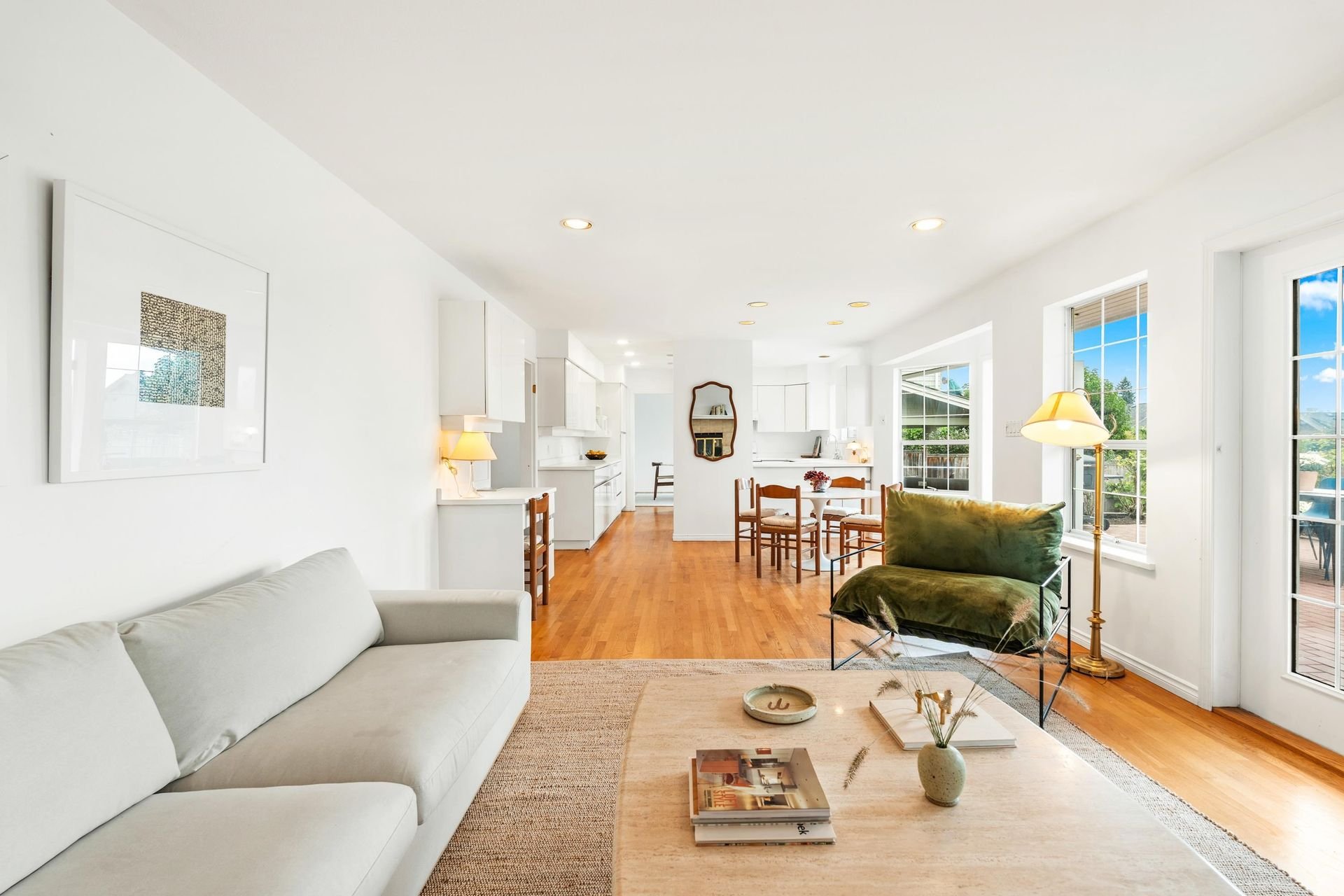 2372-kings-avenue-dundarave-west-vancouver-11.jpg