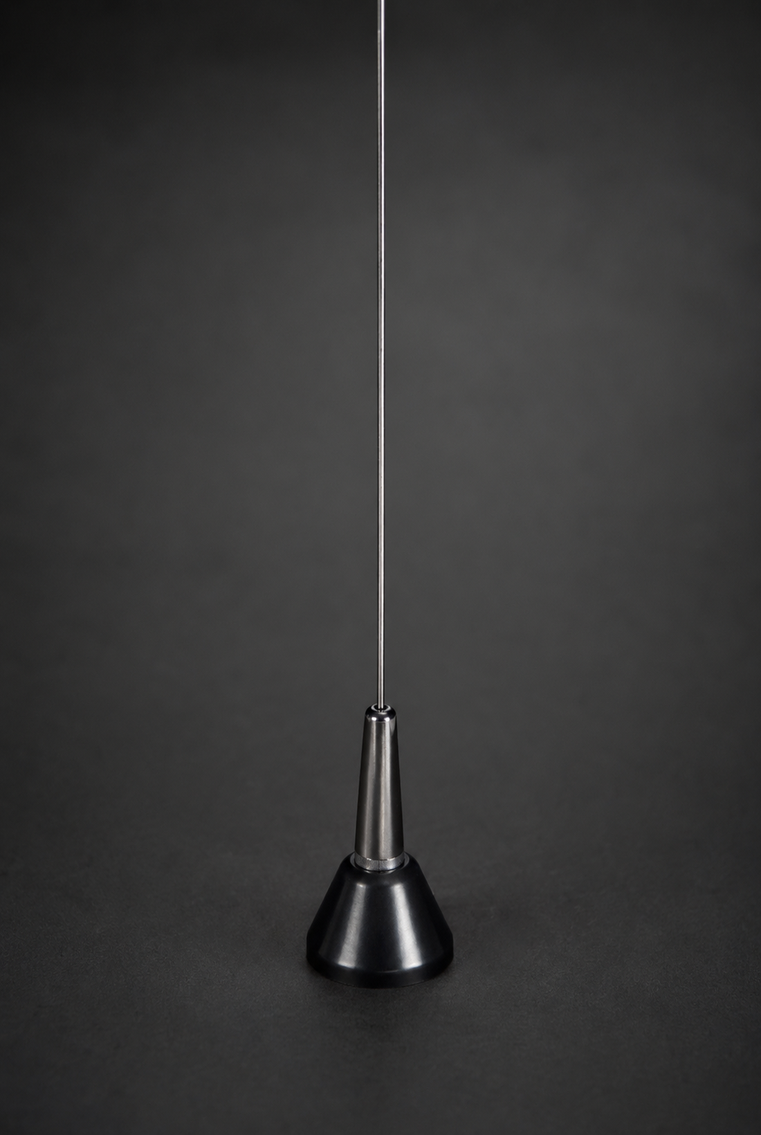 66–175 MHz Wideband VHF Mobile Whip Antenna