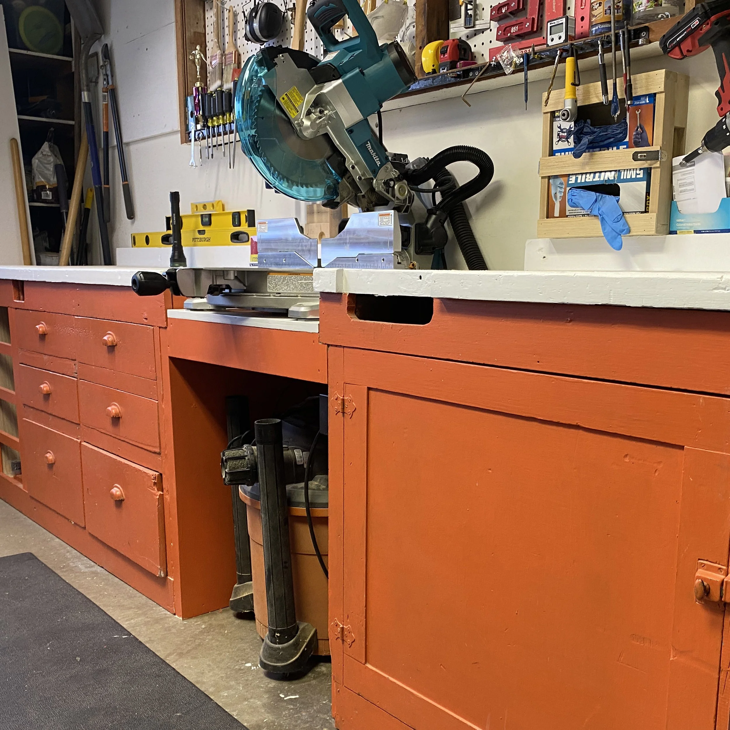 Miter Saw Station