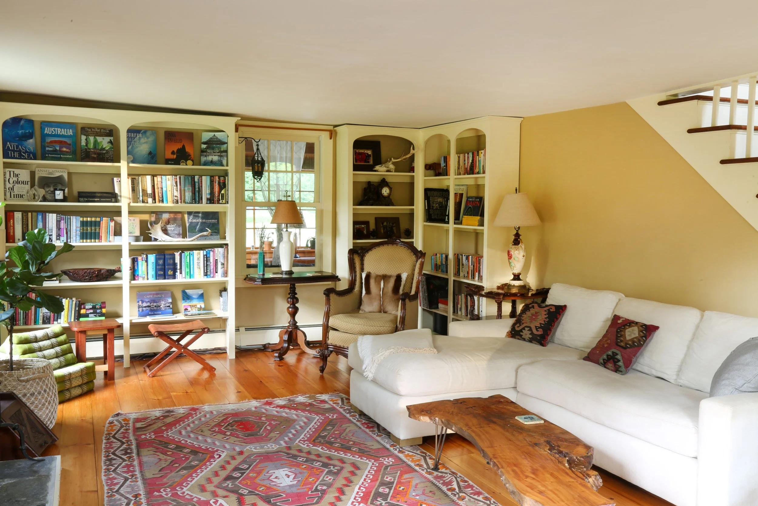 LIVING ROOM 4J0B2570.jpg