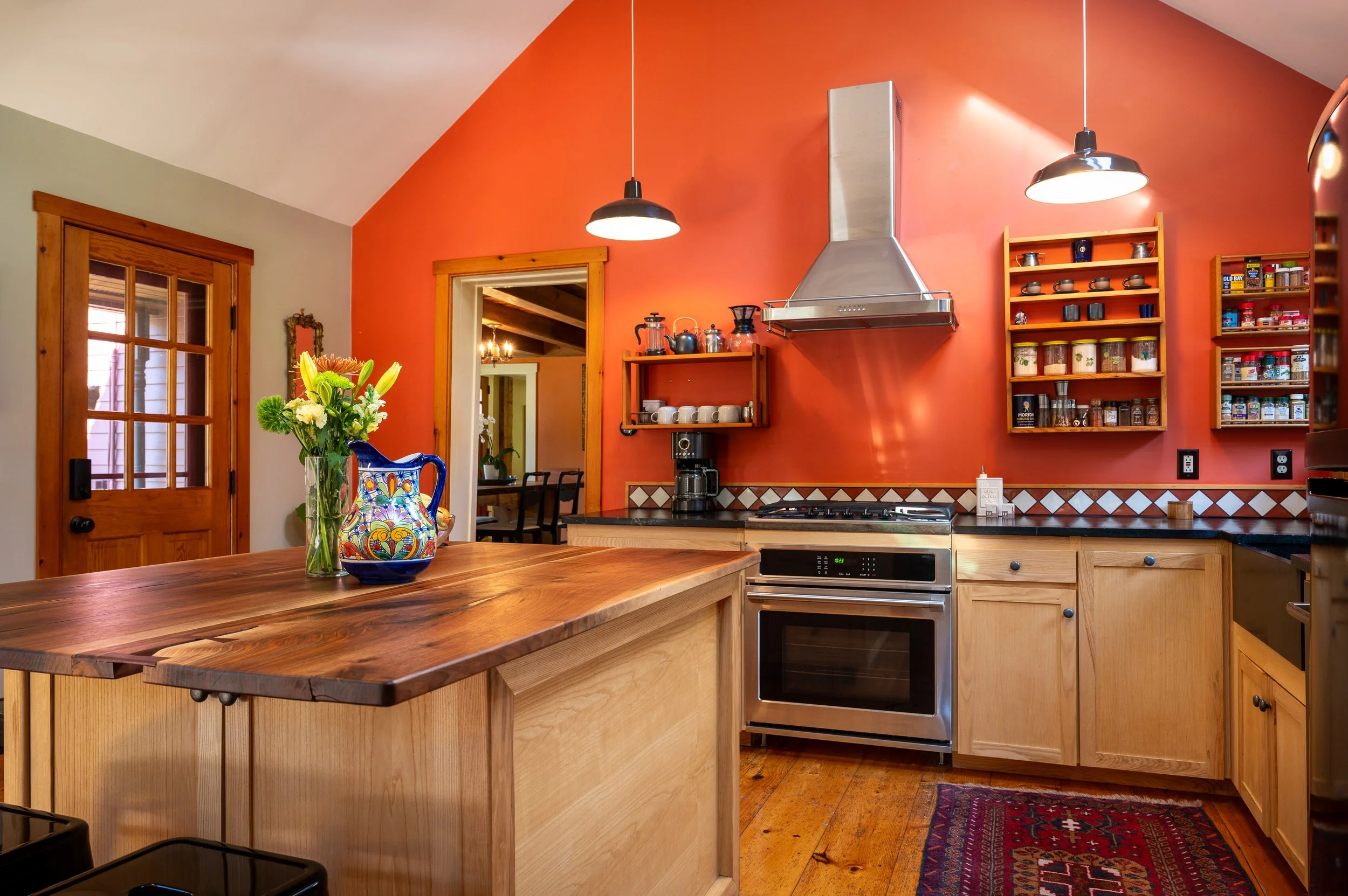 A6_019_231002_Old-Rt-9-AirBnB.jpg