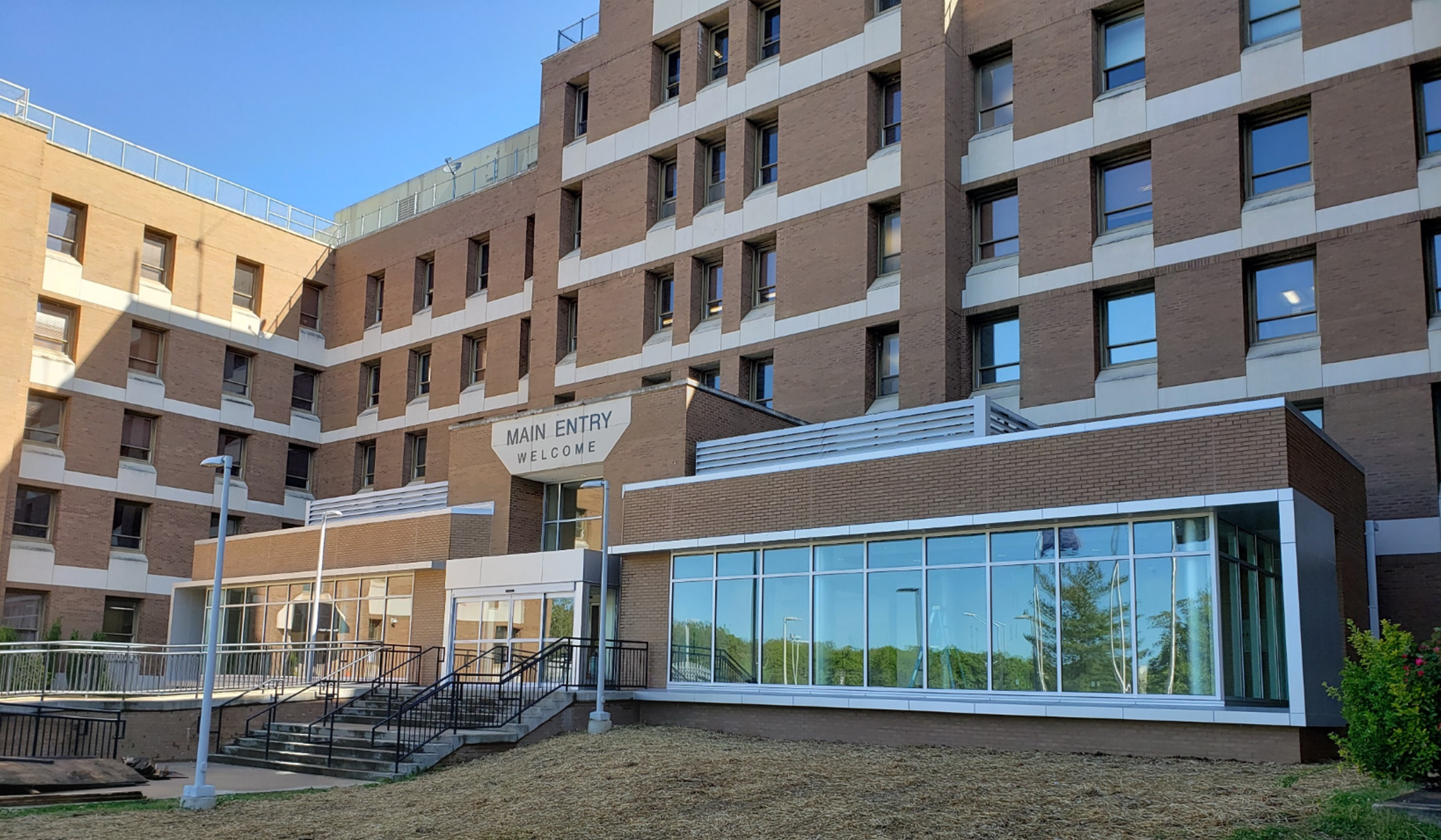 Poplar Bluff Entry - Copy.png