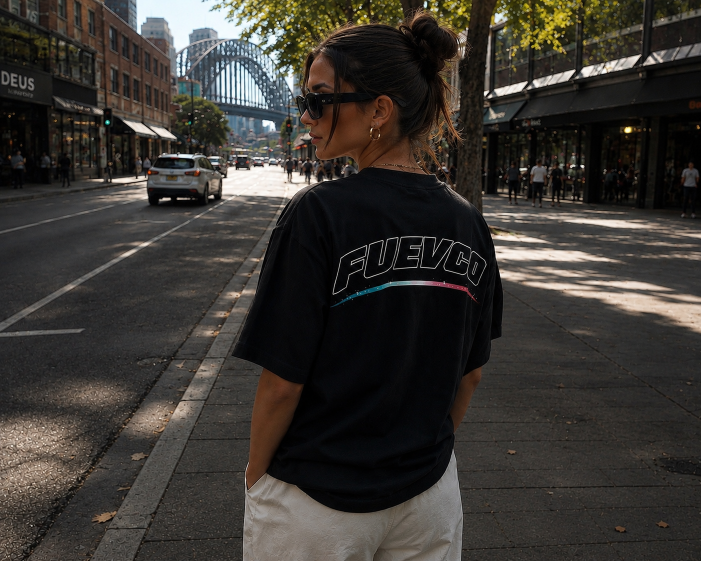 FEMALE STREETLINE 2.png
