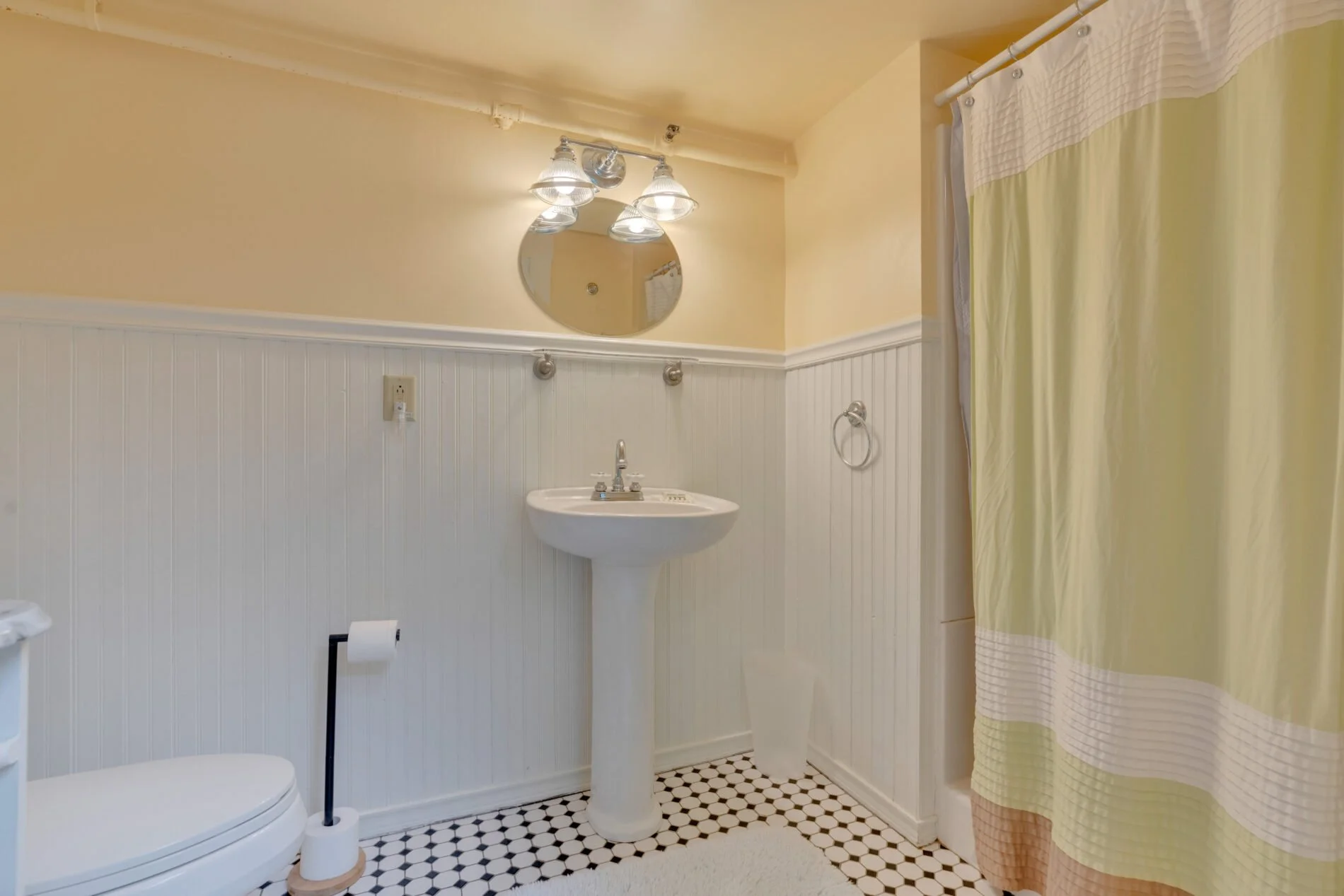Green Room Bathroom at the James Place Inn.jpg