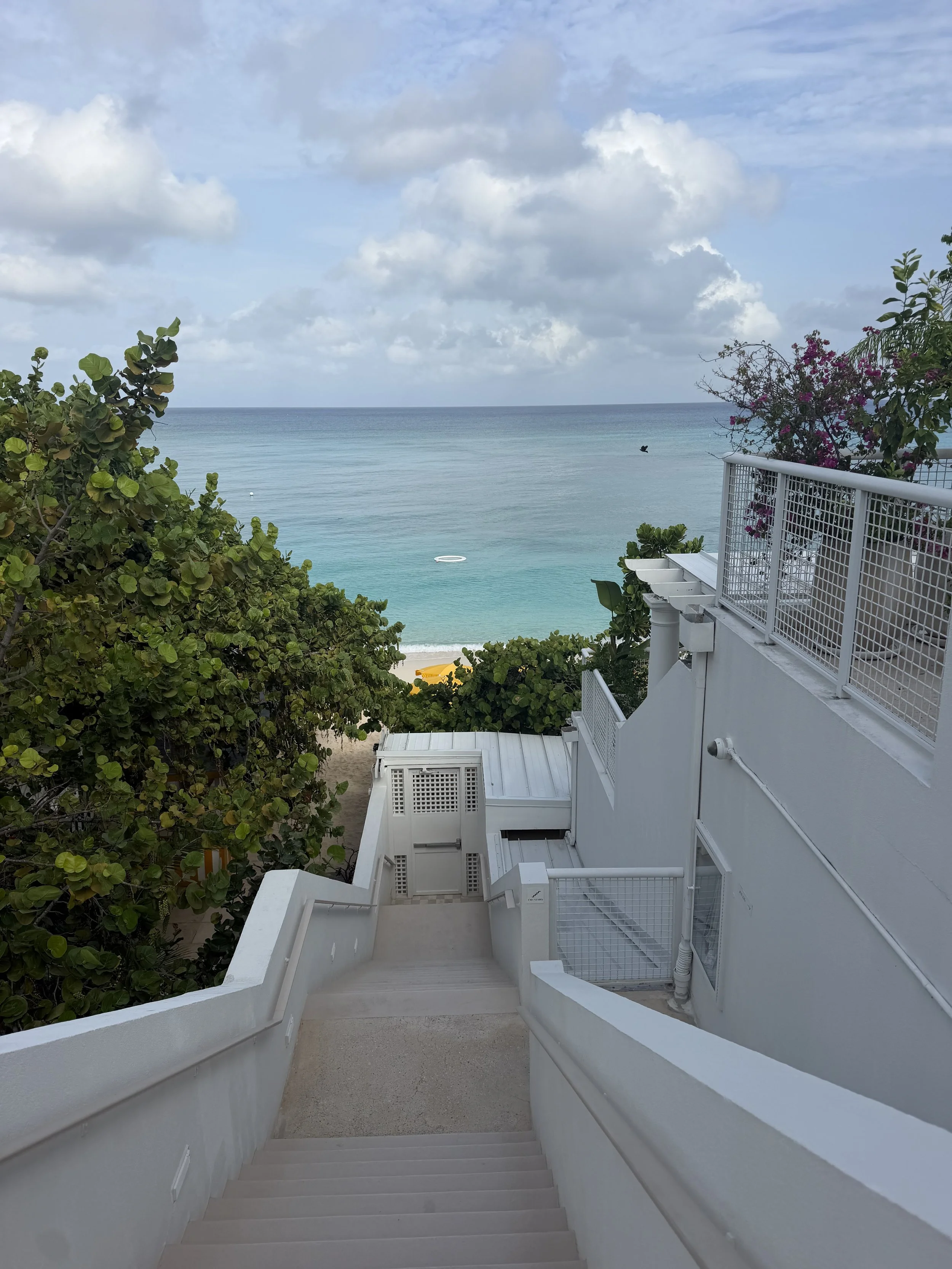 Palm Heights - Grand Cayman