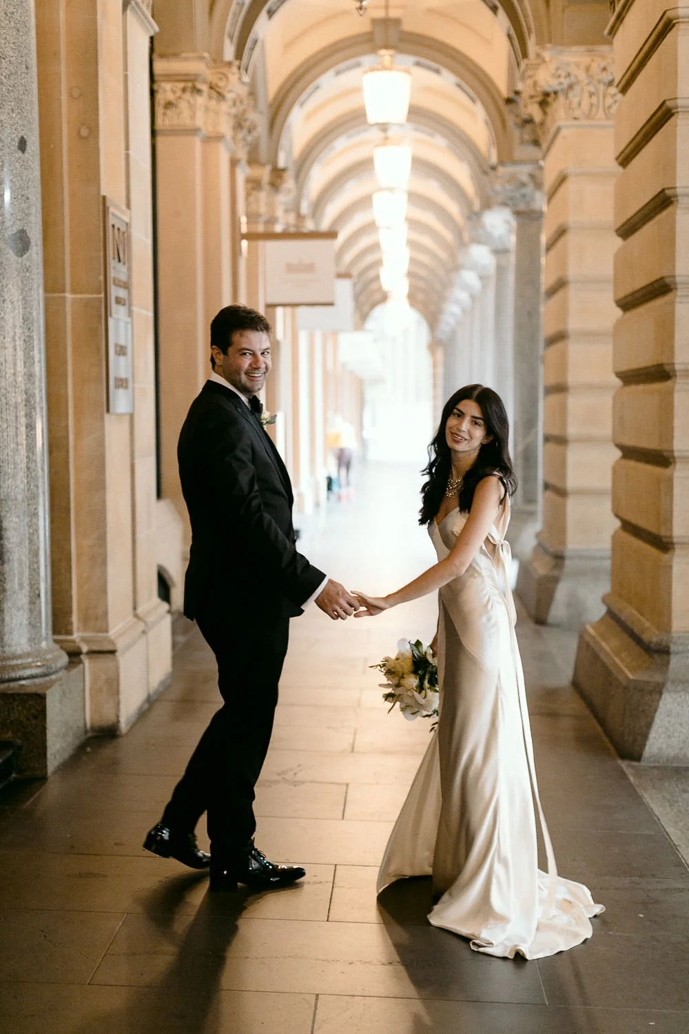 the-ivy-sydney-wedding-robert-meredith-0073.jpg
