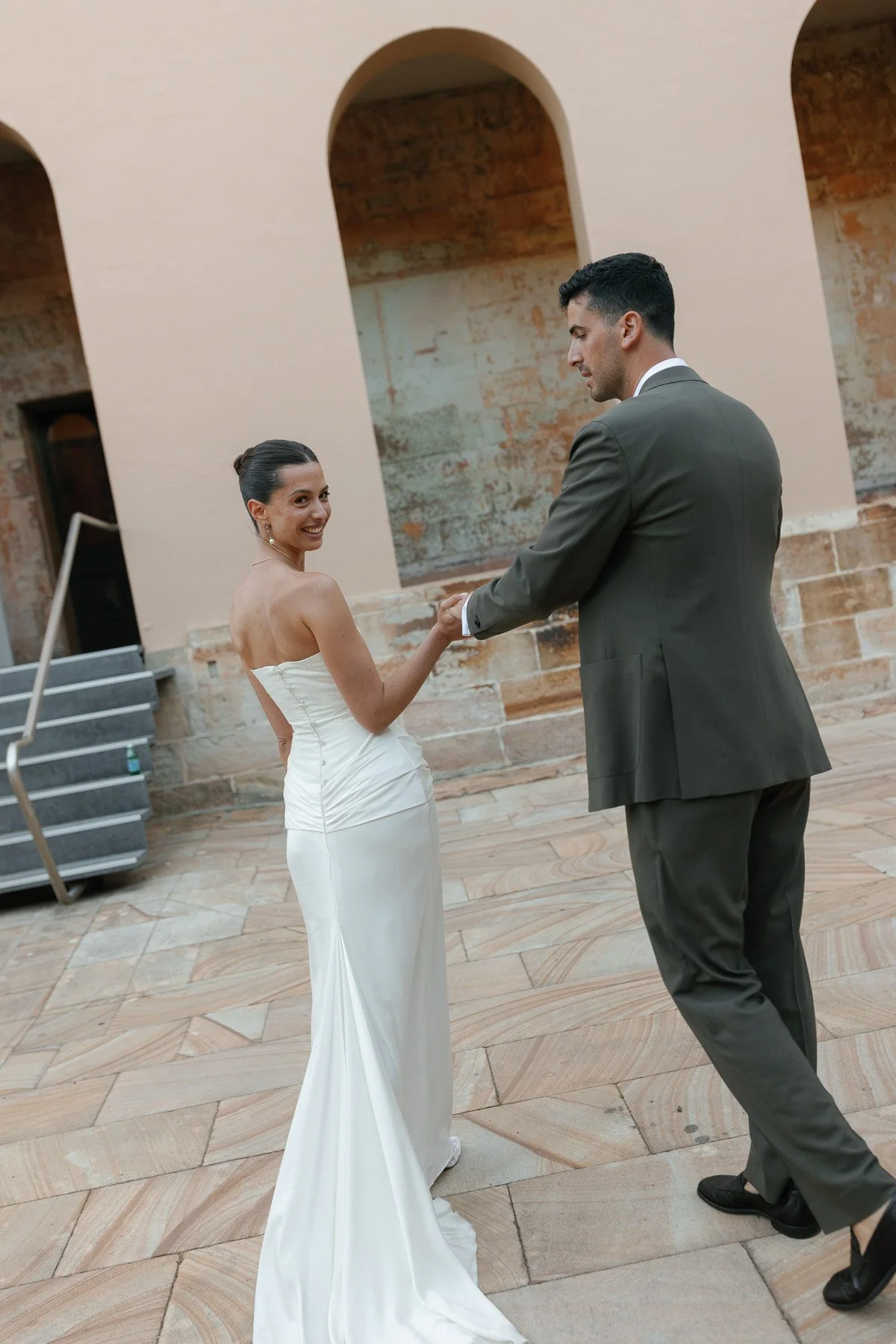machine-hall-wedding-sydney-robert-meredith-066.jpg