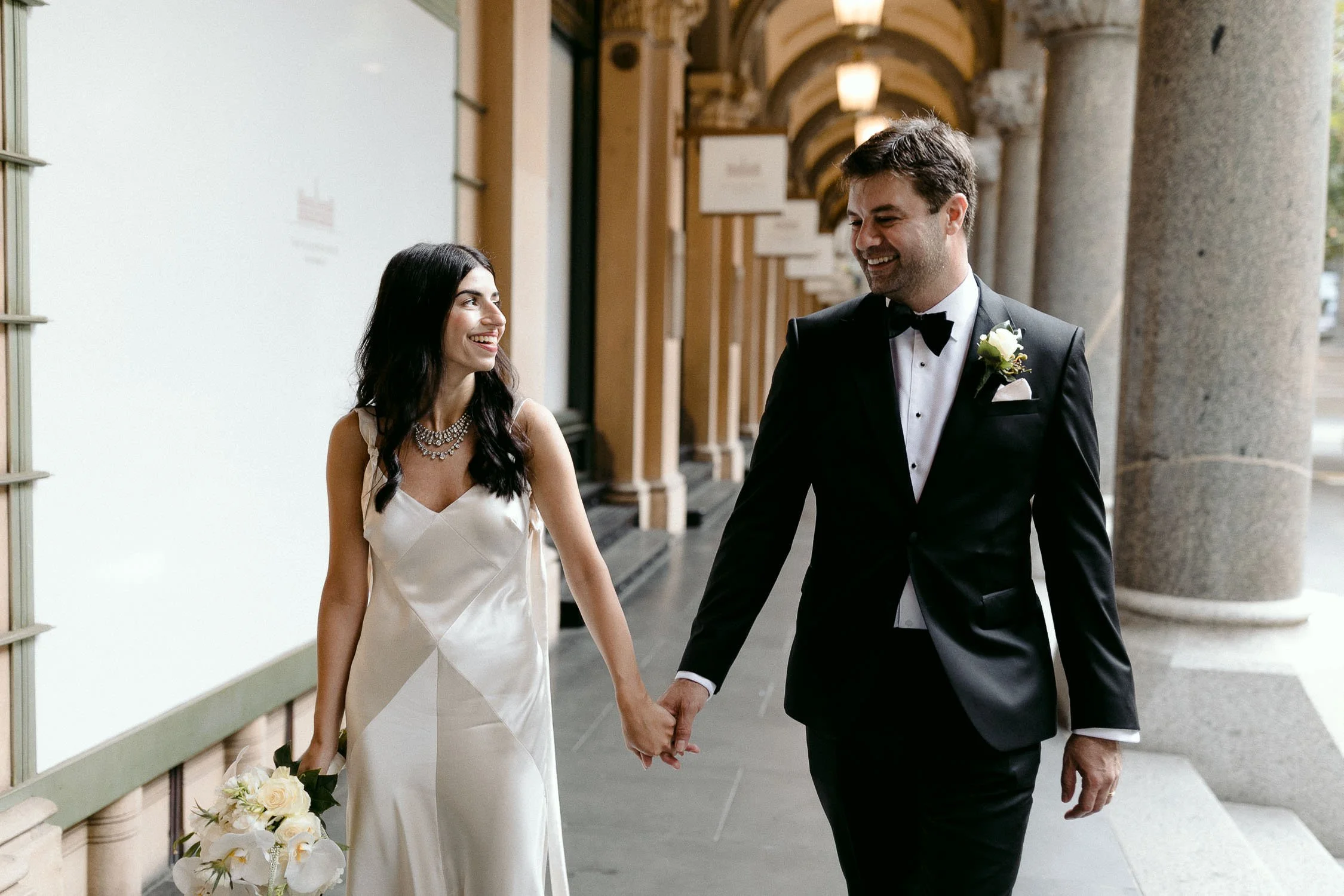 the-ivy-sydney-wedding-robert-meredith-0076.jpg
