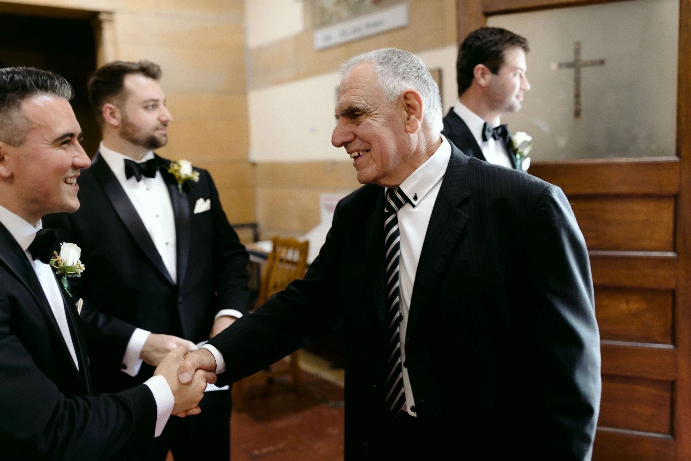 the-ivy-sydney-wedding-robert-meredith-0024.jpg