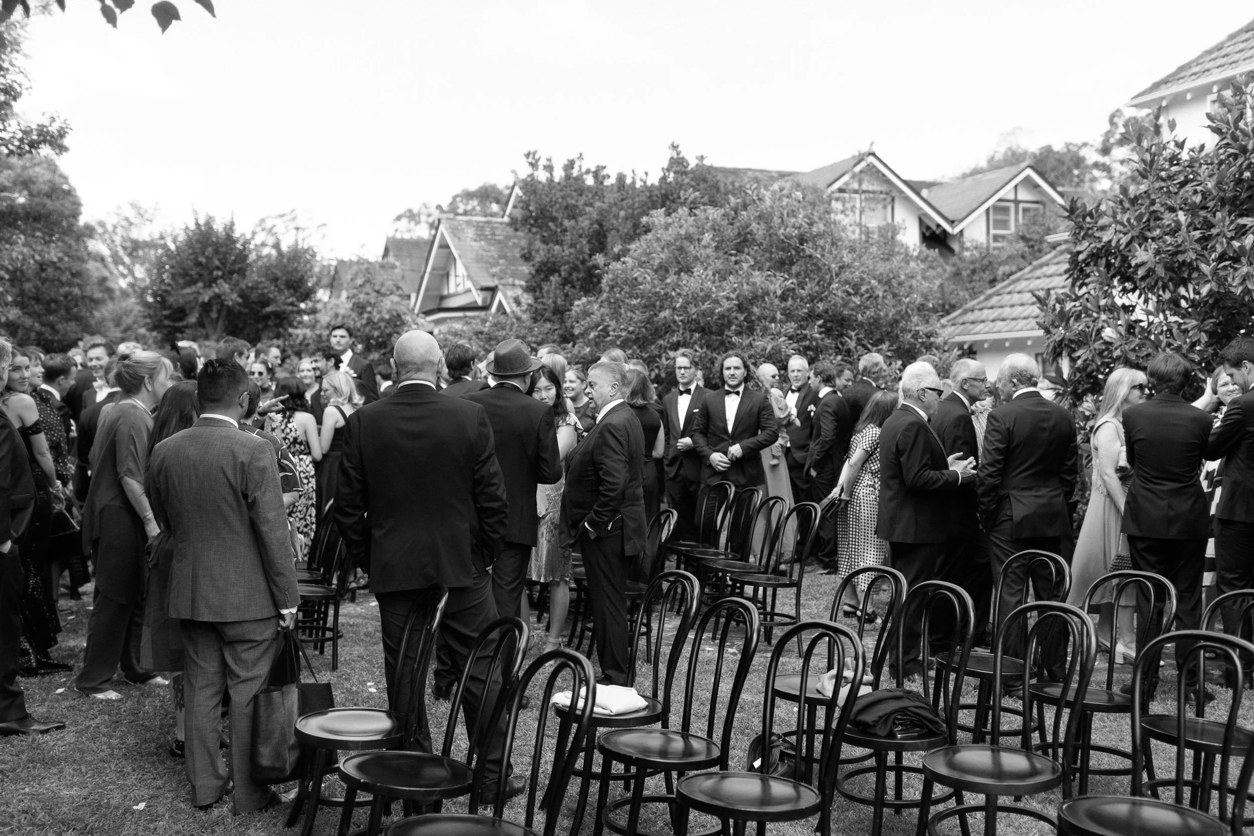 backyard-wedding-robert-meredith-019.jpg