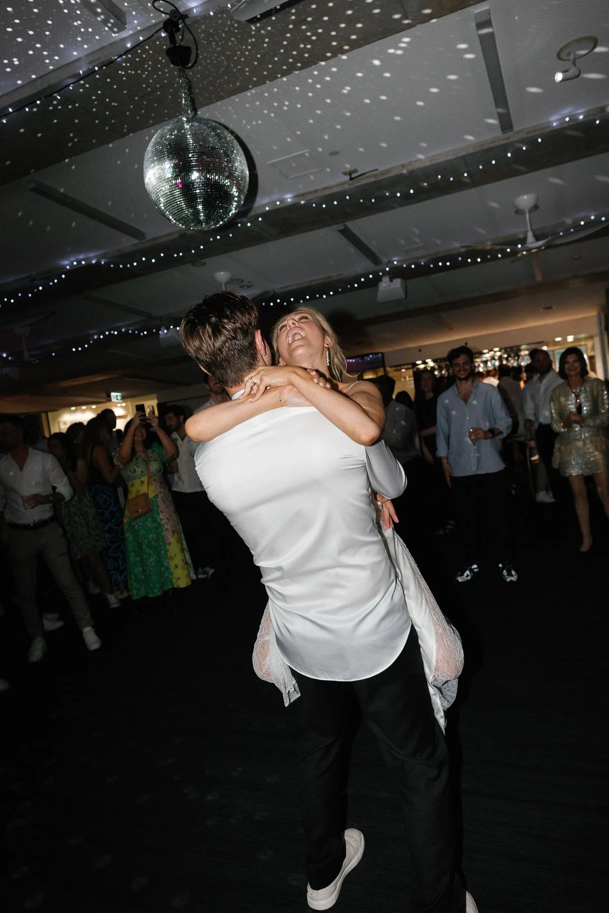 great-synagogue-wedding-robert-meredith-013.jpg