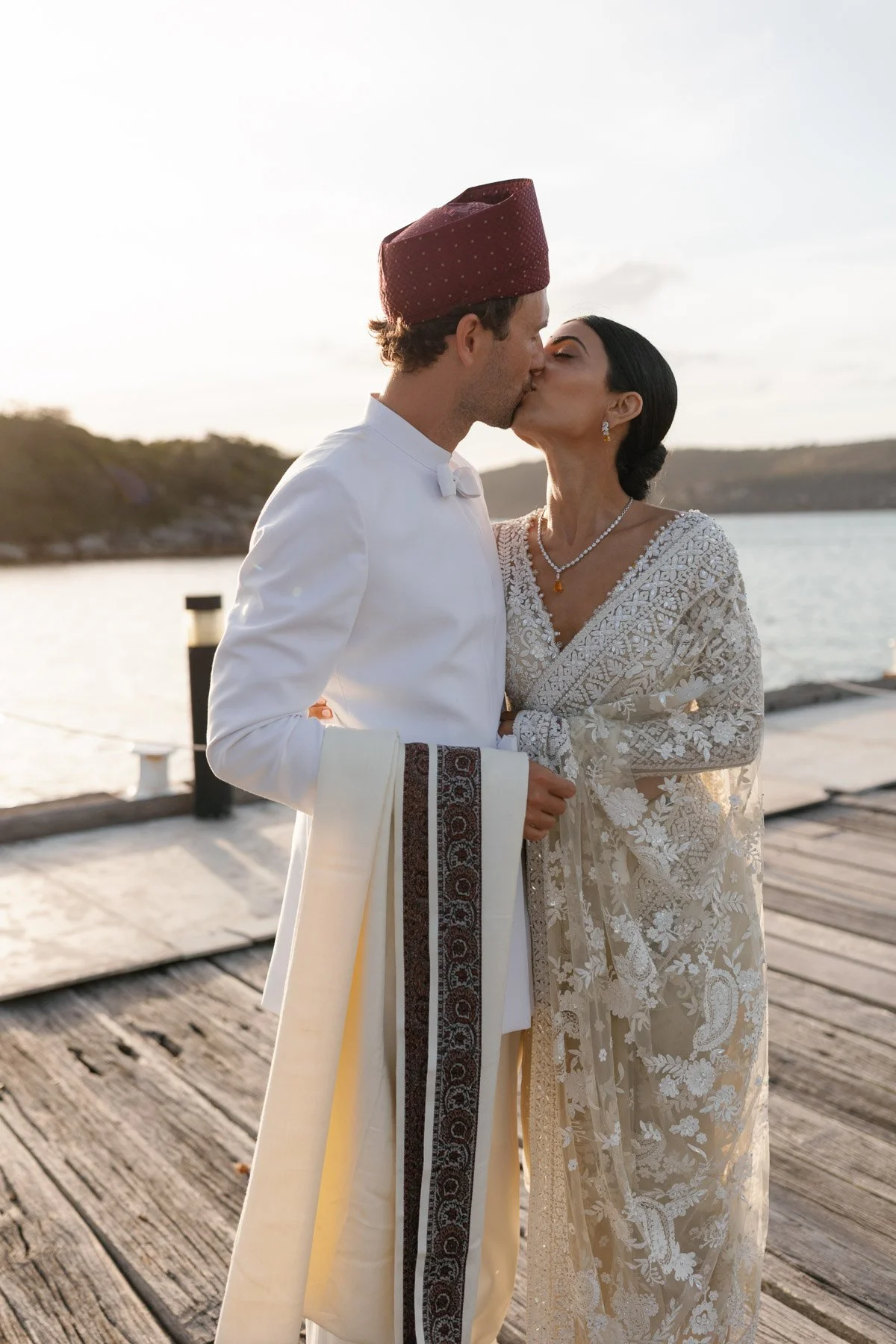 q-station-wedding-manly-robert-meredith-012.jpg