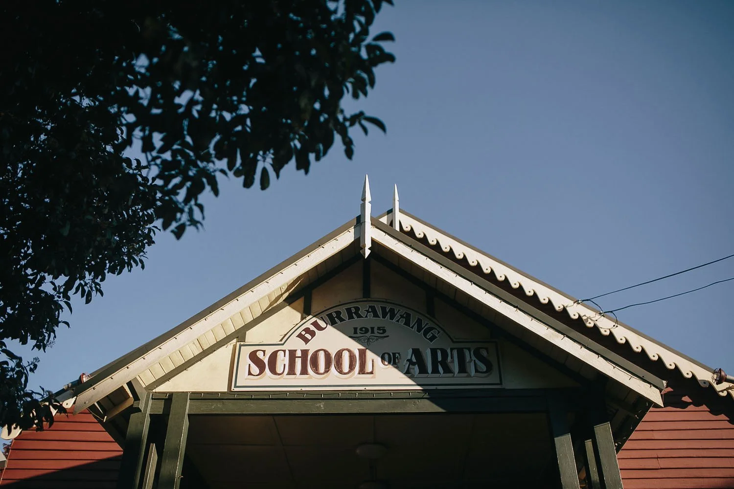 001-burrawang-school-of-arts-hall-wedding.jpg