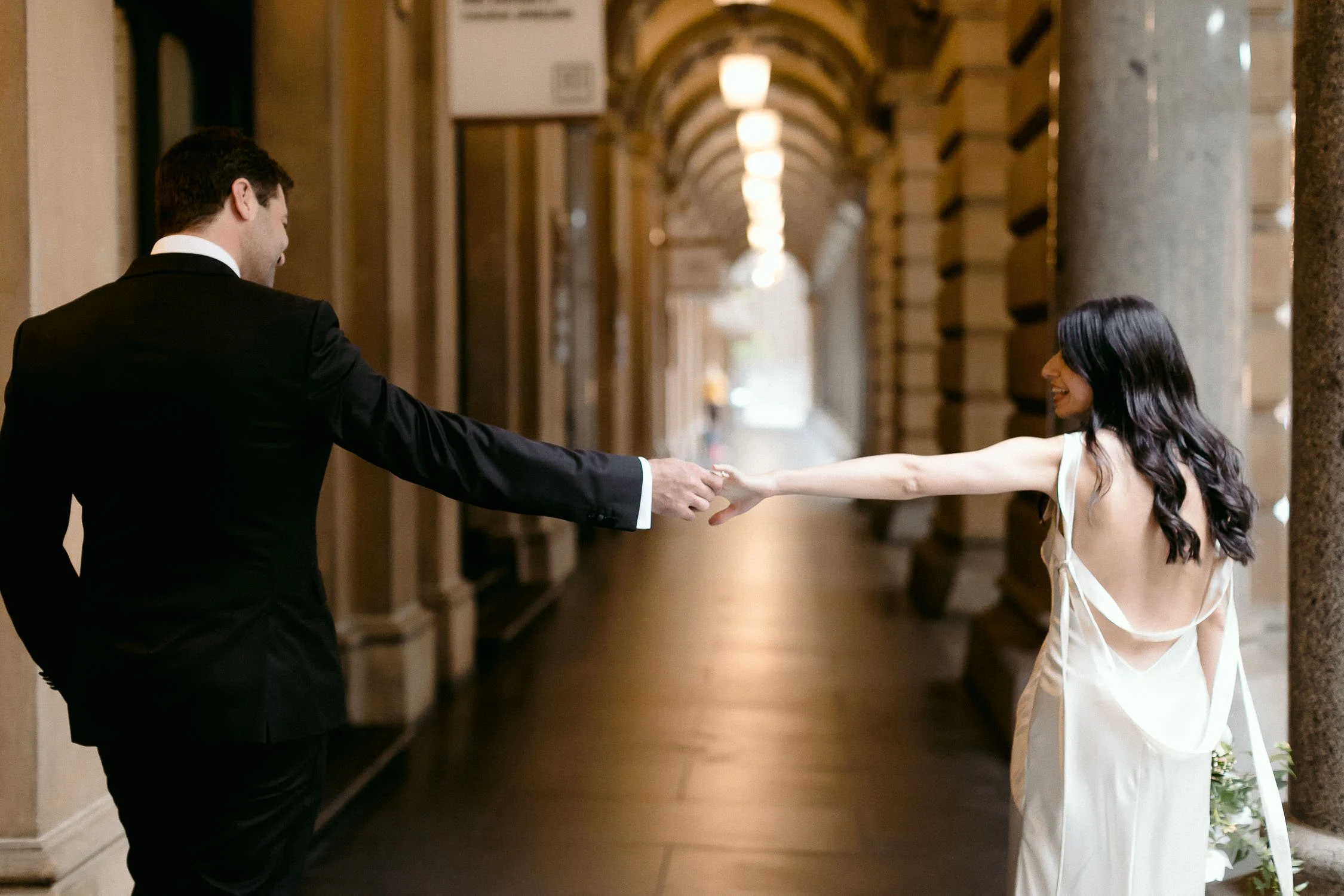 the-ivy-sydney-wedding-robert-meredith-0072.jpg