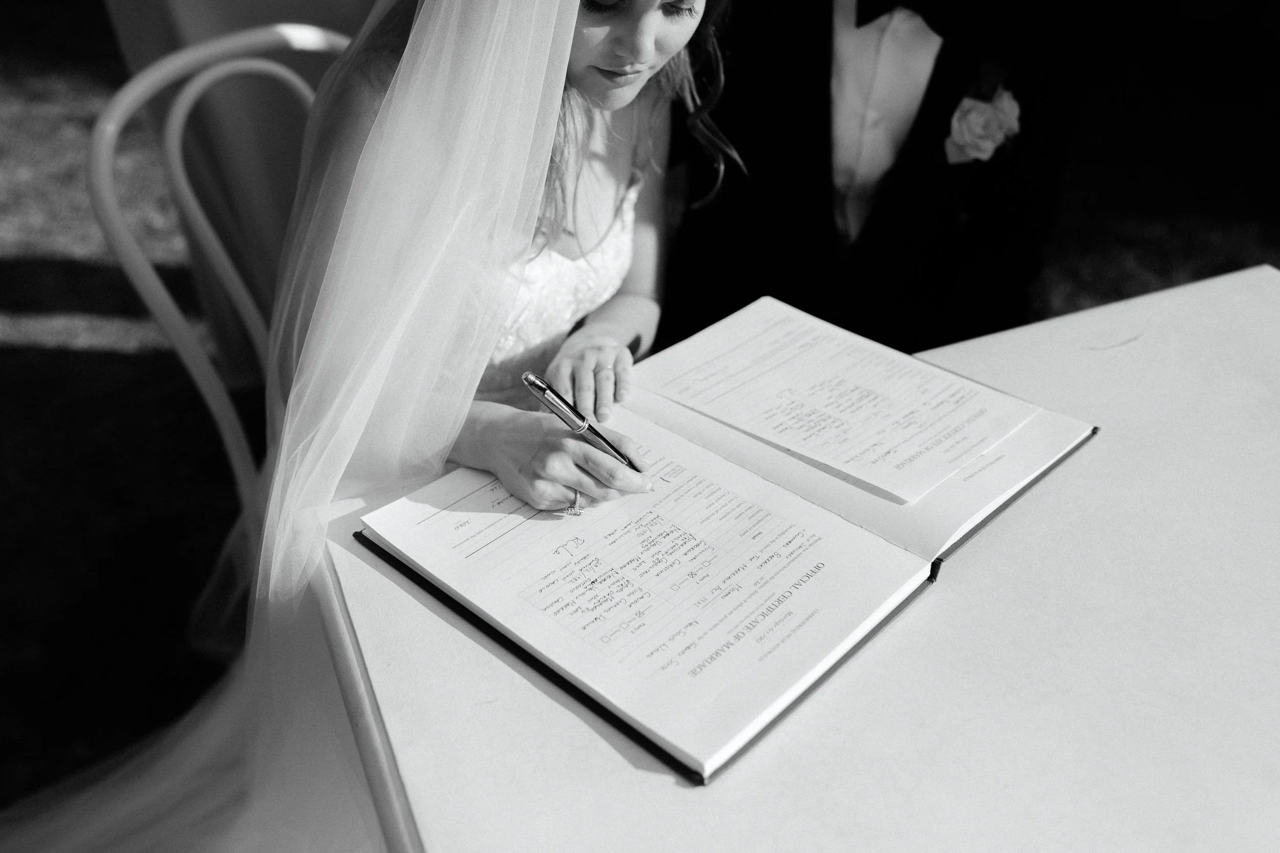gunners-barracks-wedding-robert-meredith-040.jpg
