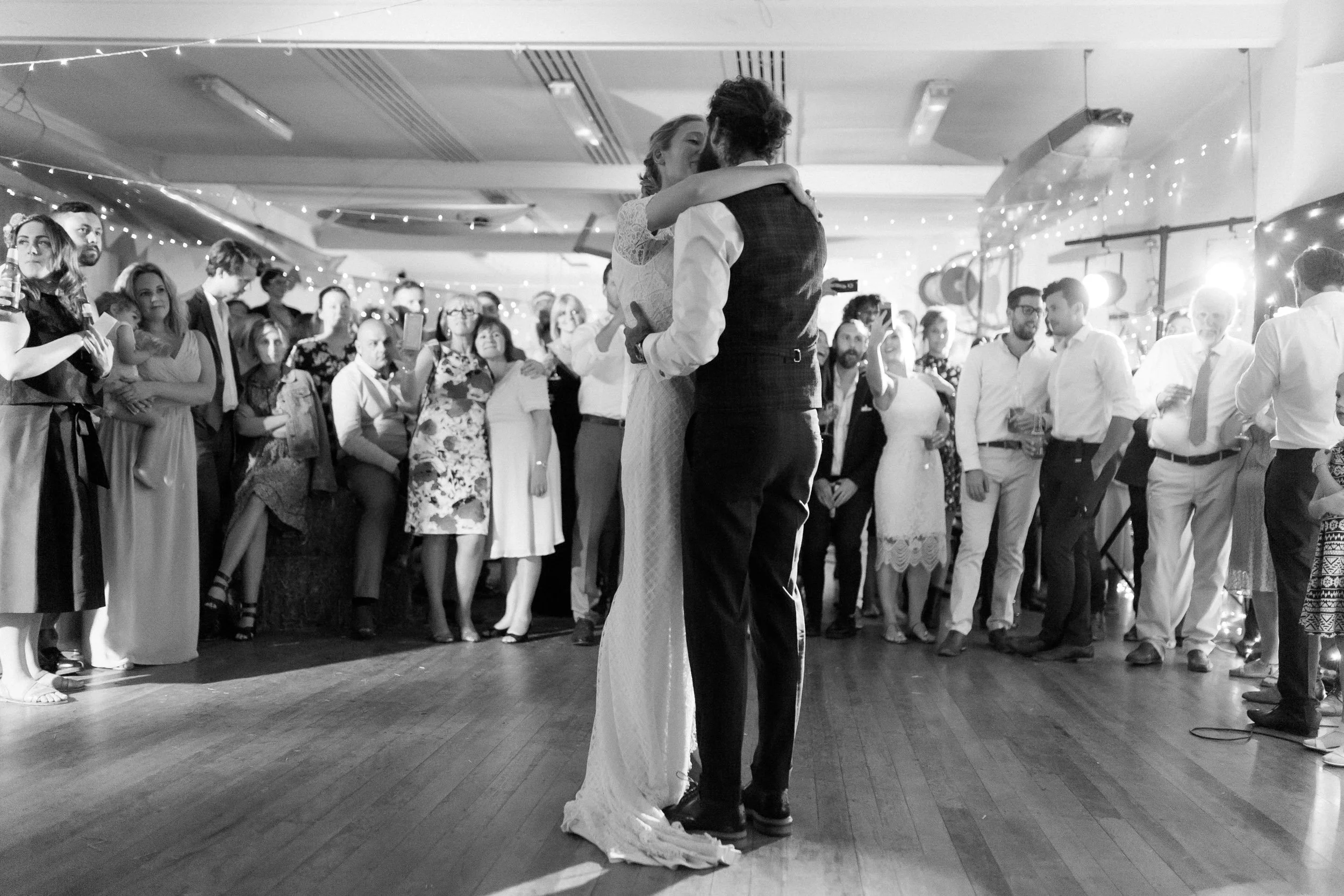 tamarama-slsc-wedding-robert-meredith-127.jpg