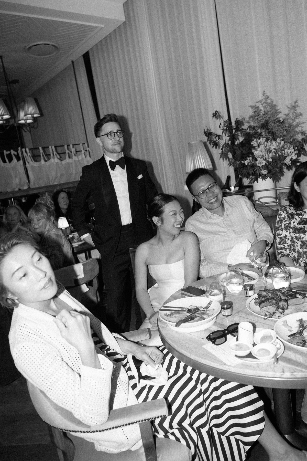 franca-potts-point-wedding-robert-meredith-015.jpg