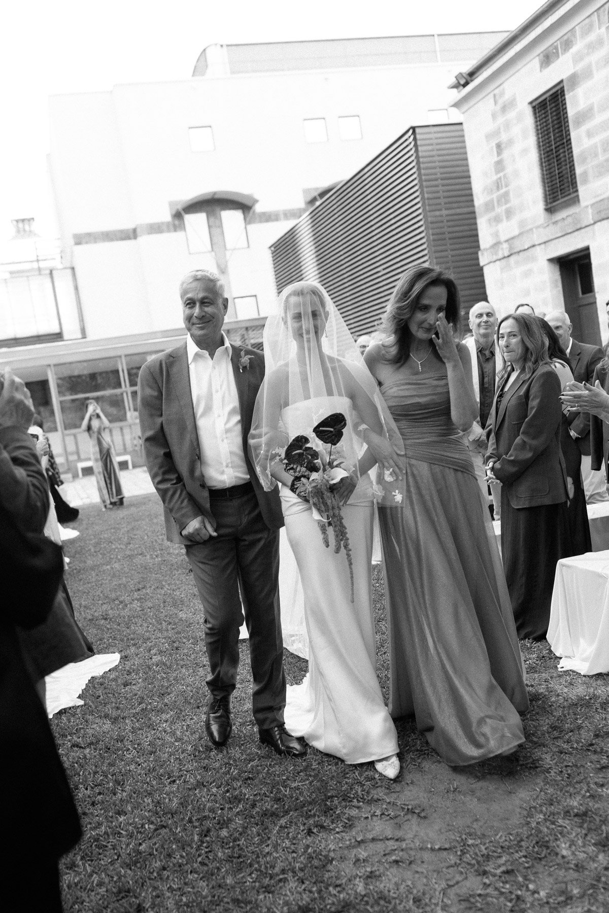 machine-hall-wedding-sydney-robert-meredith-124.jpg