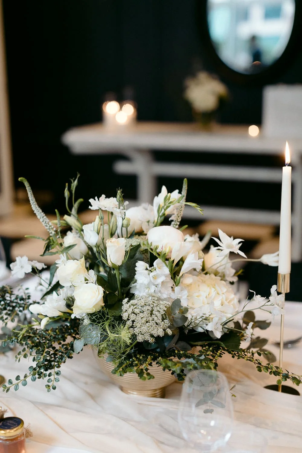 the-ivy-sydney-wedding-robert-meredith-0099.jpg