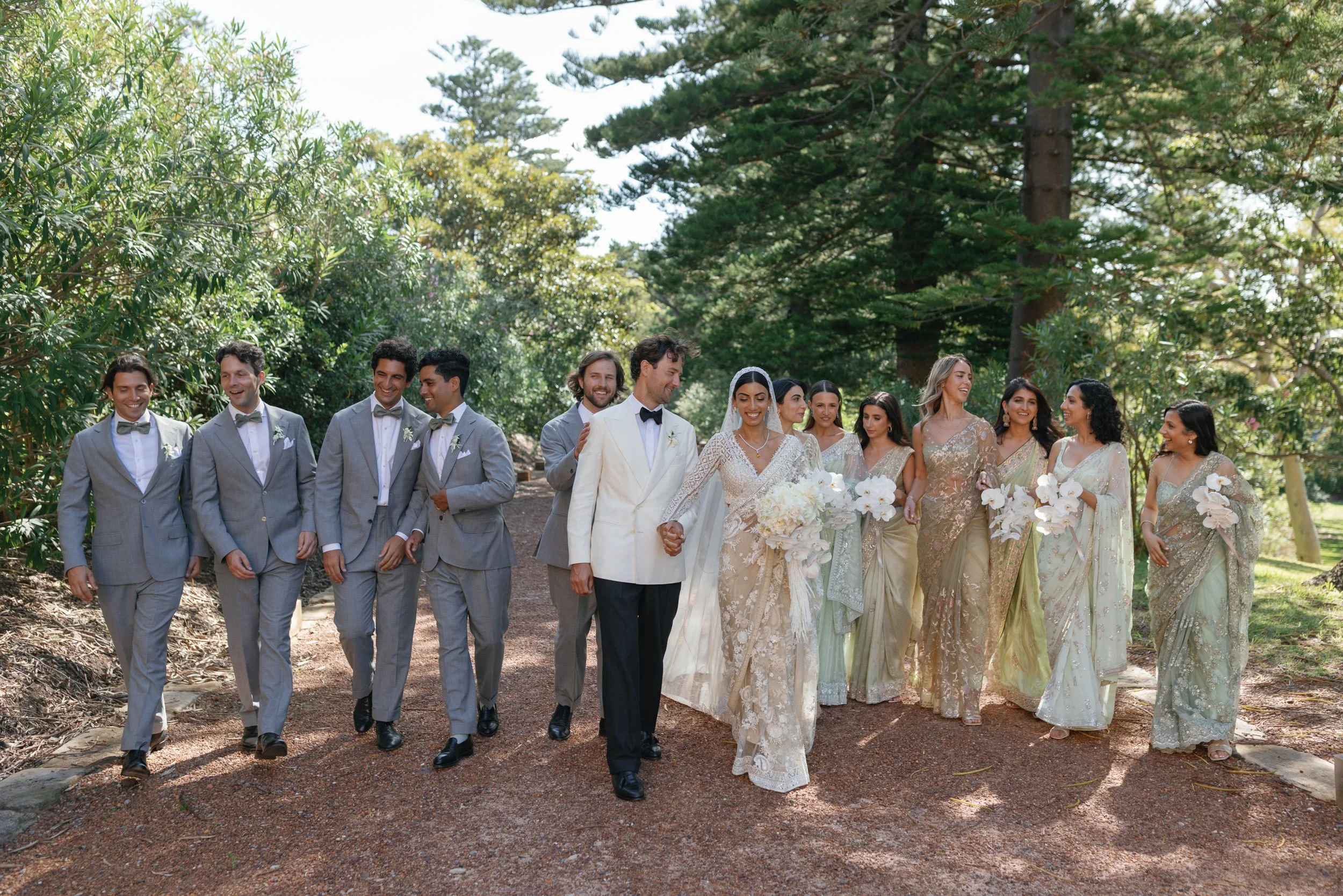 q-station-wedding-manly-robert-meredith-026.jpg