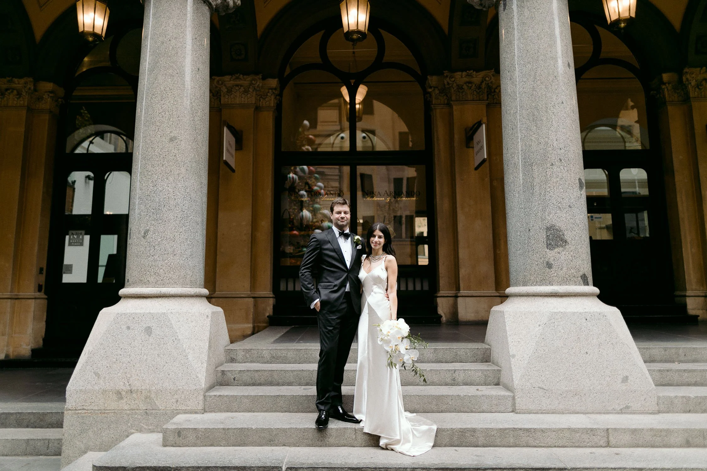 the-ivy-sydney-wedding-robert-meredith-0062.jpg