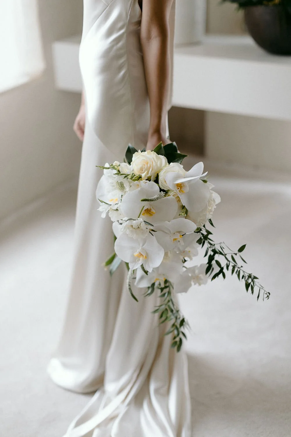 the-ivy-sydney-wedding-robert-meredith-0016.jpg