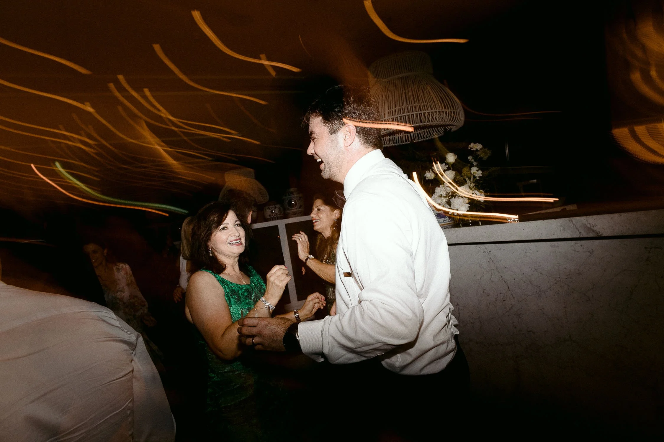 the-ivy-sydney-wedding-robert-meredith-0141.jpg