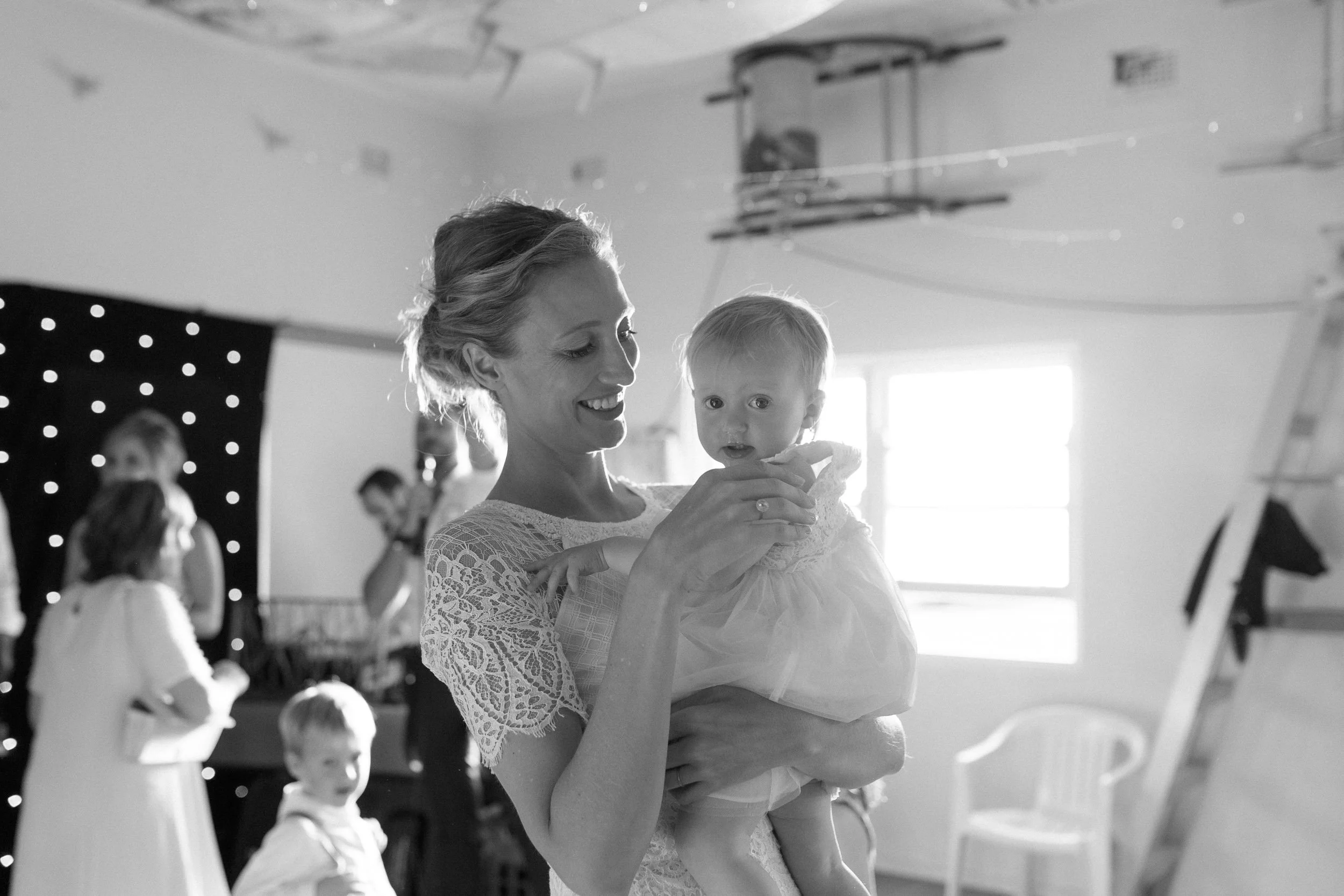 tamarama-slsc-wedding-robert-meredith-092.jpg