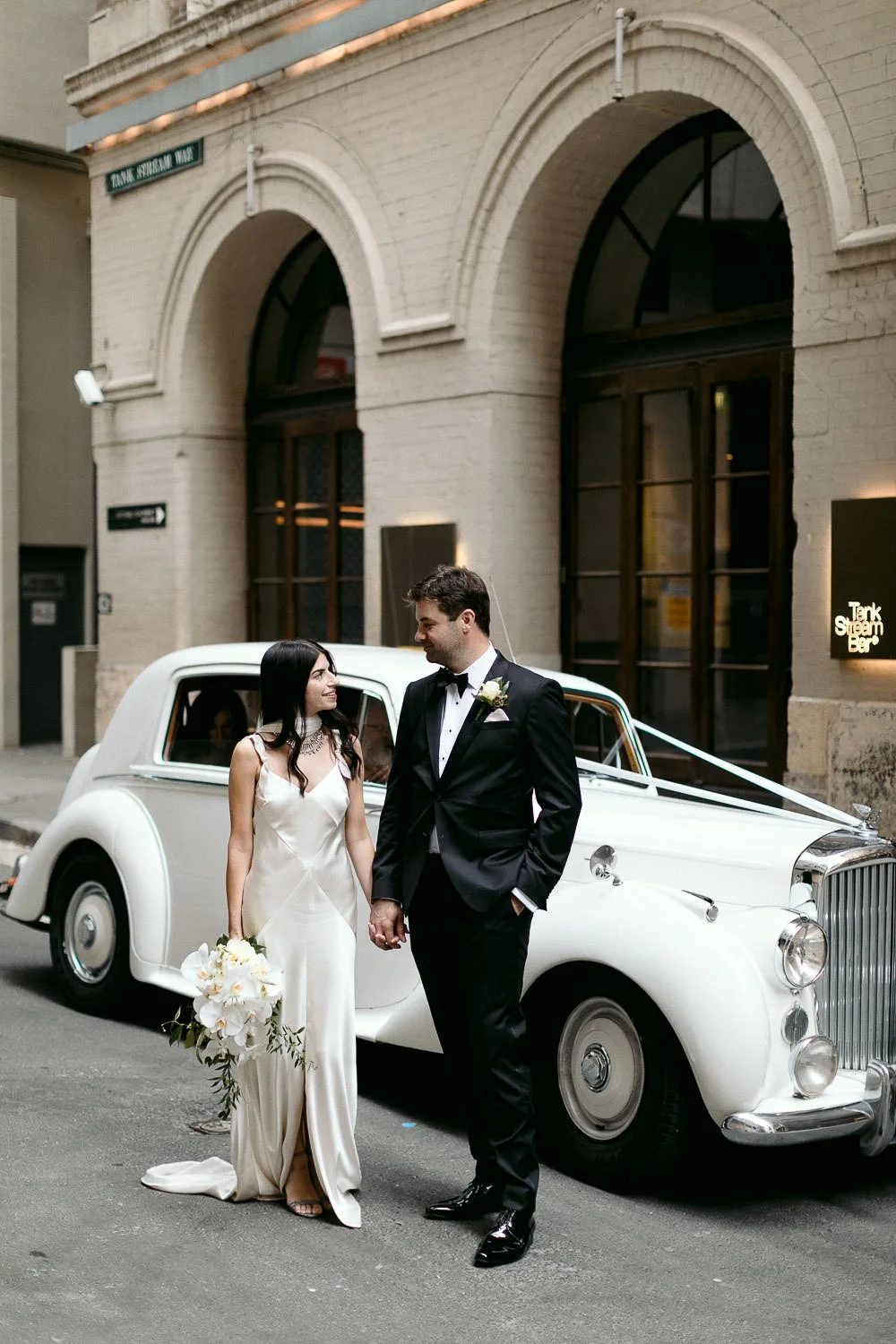 the-ivy-sydney-wedding-robert-meredith-0083.jpg