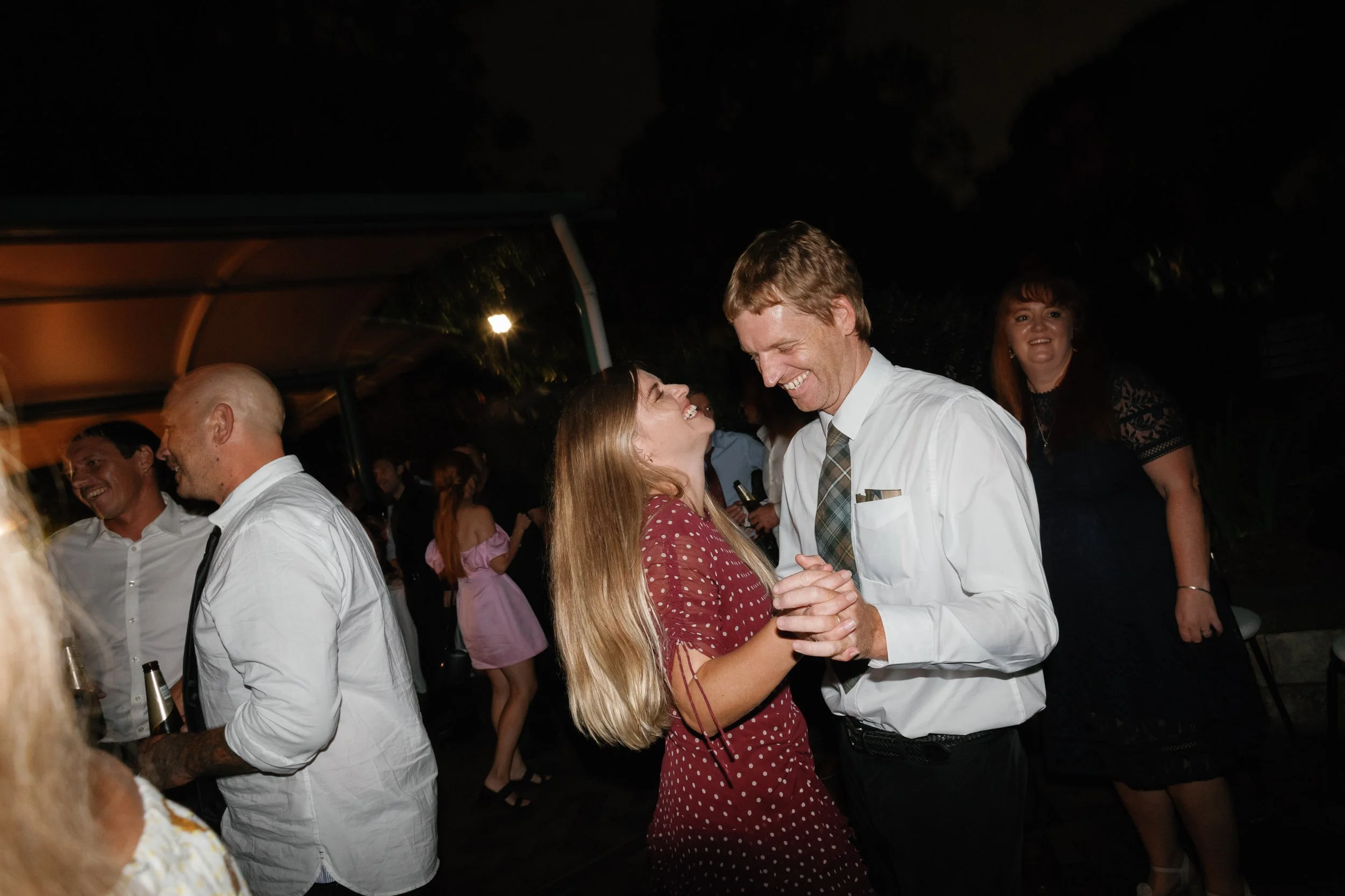 restaurant-hubert-wedding-robert-meredith-075.jpg