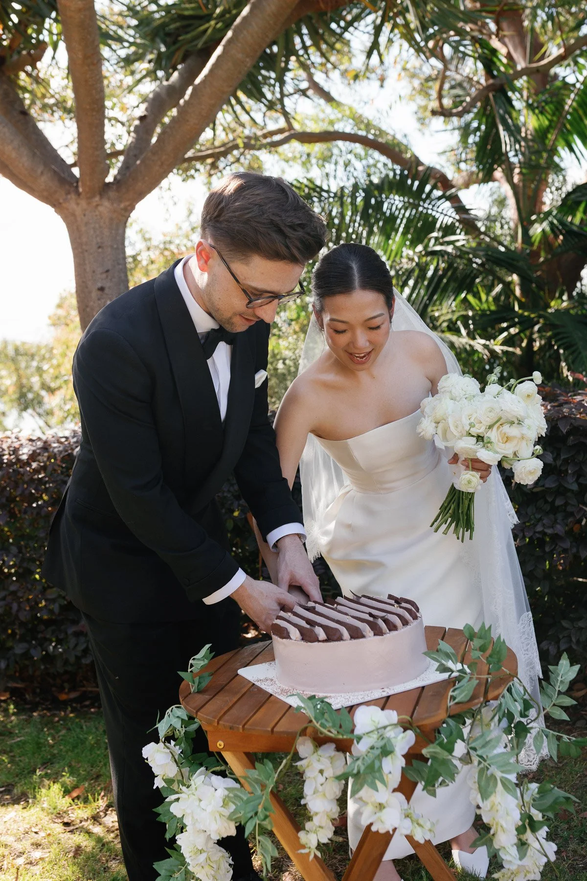 franca-potts-point-wedding-robert-meredith-057.jpg