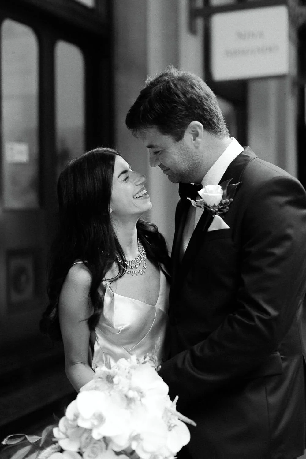 the-ivy-sydney-wedding-robert-meredith-0077.jpg