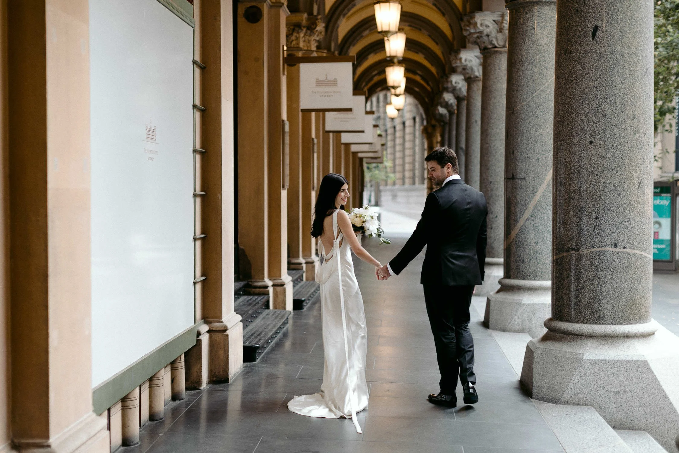 the-ivy-sydney-wedding-robert-meredith-0074.jpg