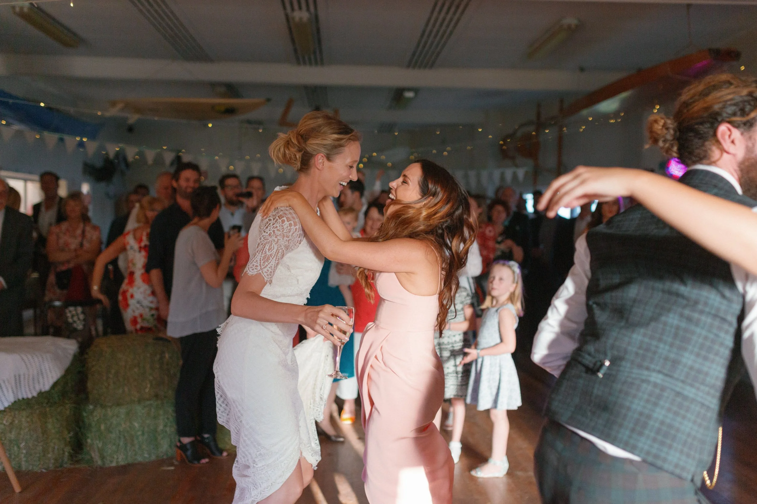 tamarama-slsc-wedding-robert-meredith-087.jpg