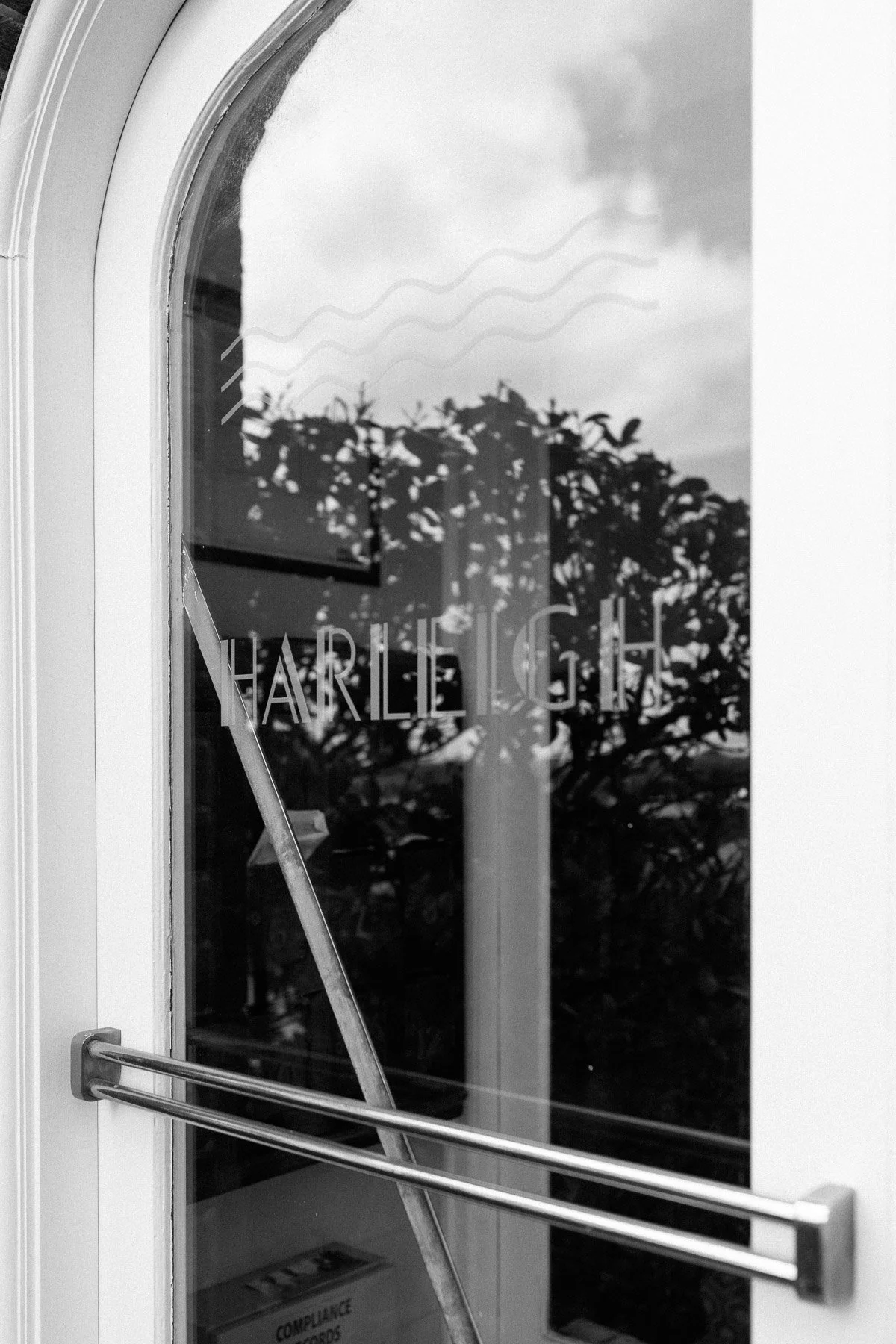 franca-potts-point-wedding-robert-meredith-061.jpg