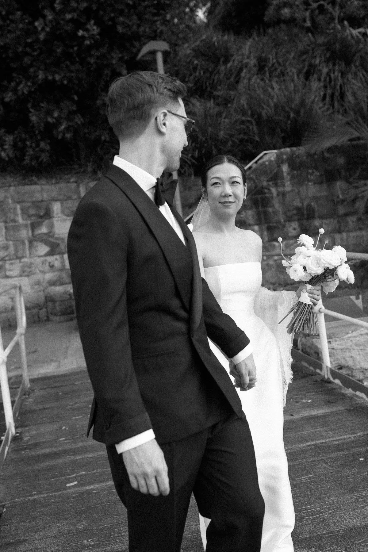 franca-potts-point-wedding-robert-meredith-096.jpg