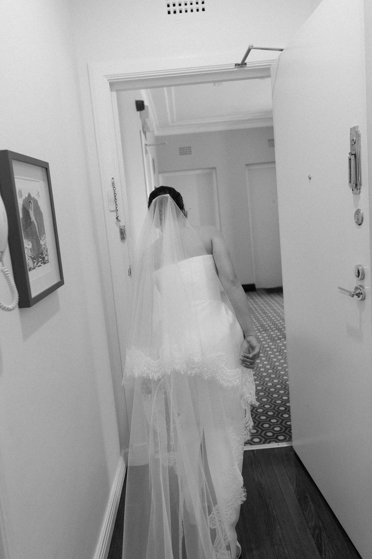 franca-potts-point-wedding-robert-meredith-004.jpg