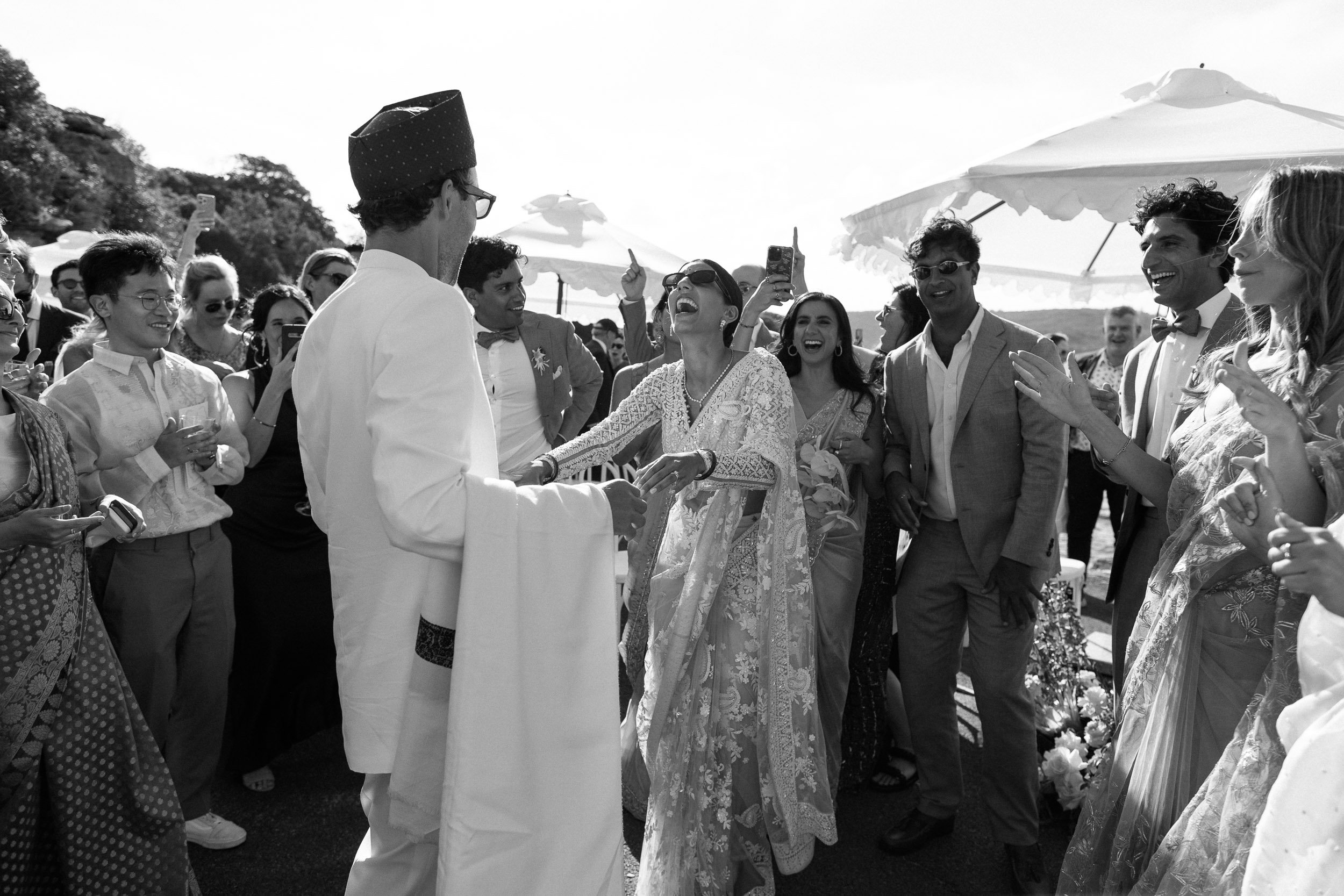 q-station-wedding-manly-robert-meredith-029.jpg