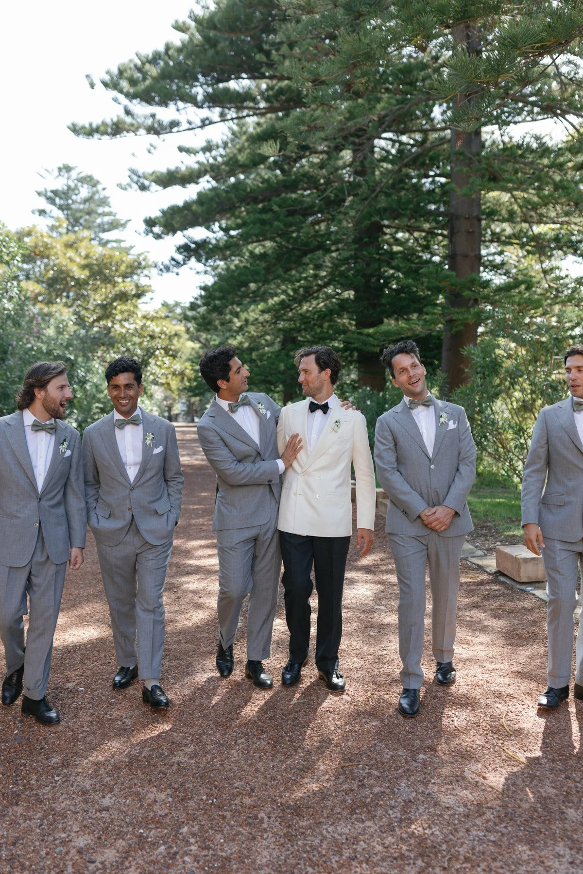 q-station-wedding-manly-robert-meredith-068.jpg