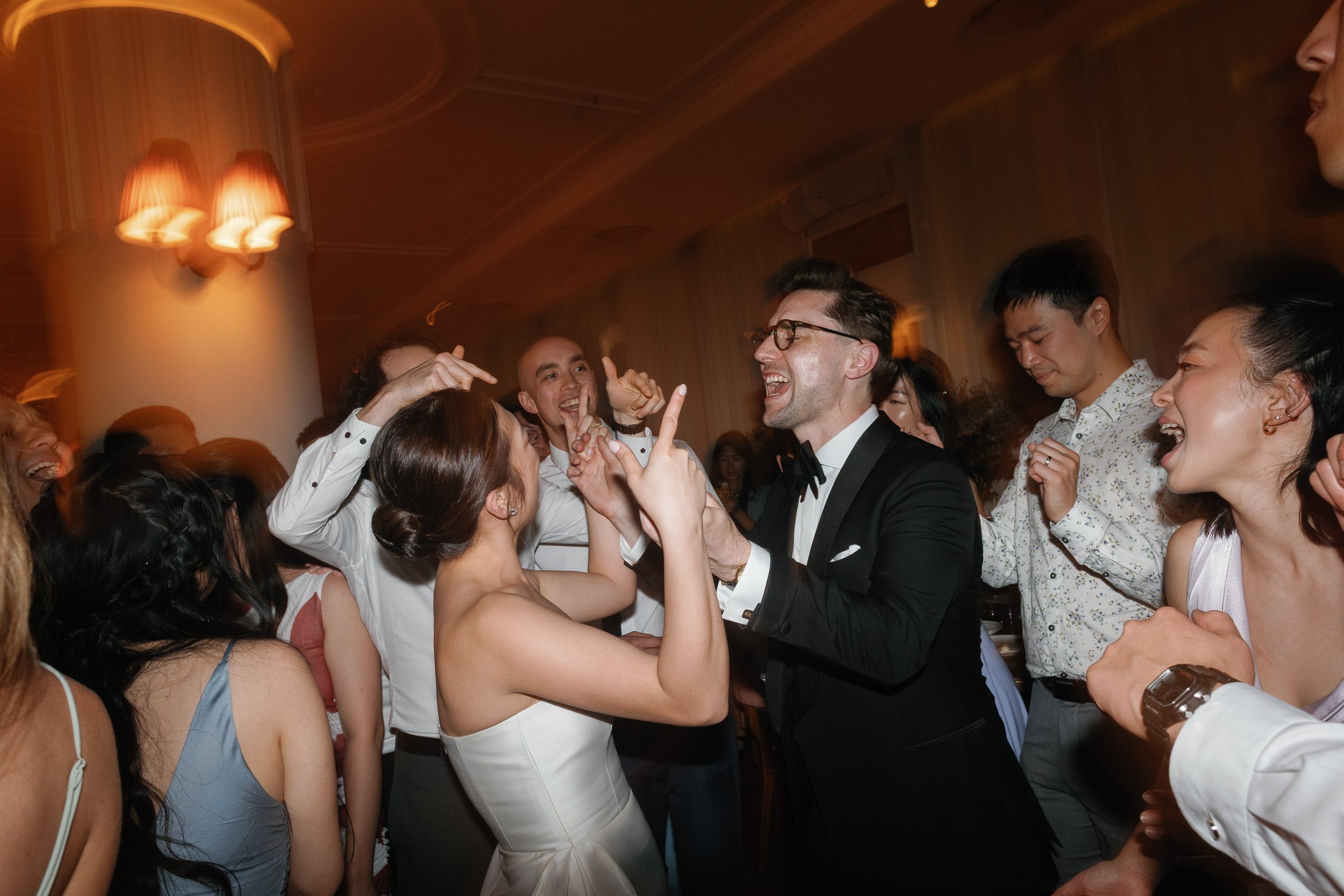 franca-potts-point-wedding-robert-meredith-076.jpg