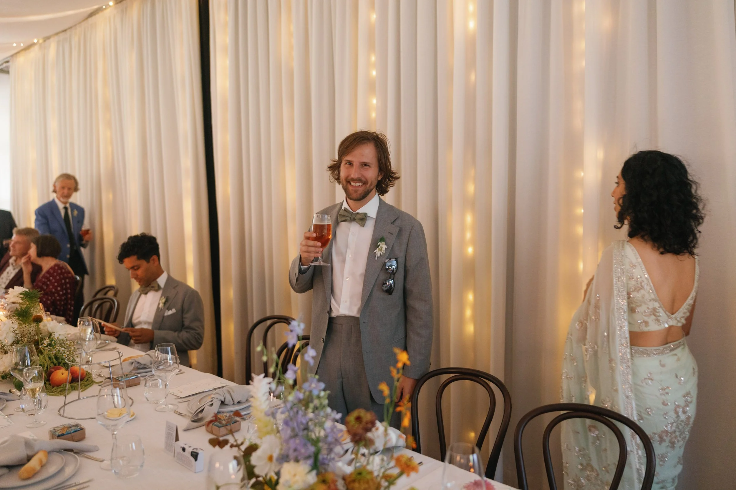 q-station-wedding-manly-robert-meredith-037.jpg