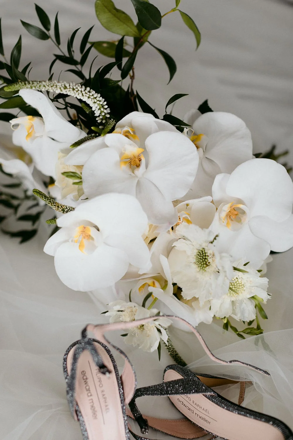 the-ivy-sydney-wedding-robert-meredith-0003.jpg
