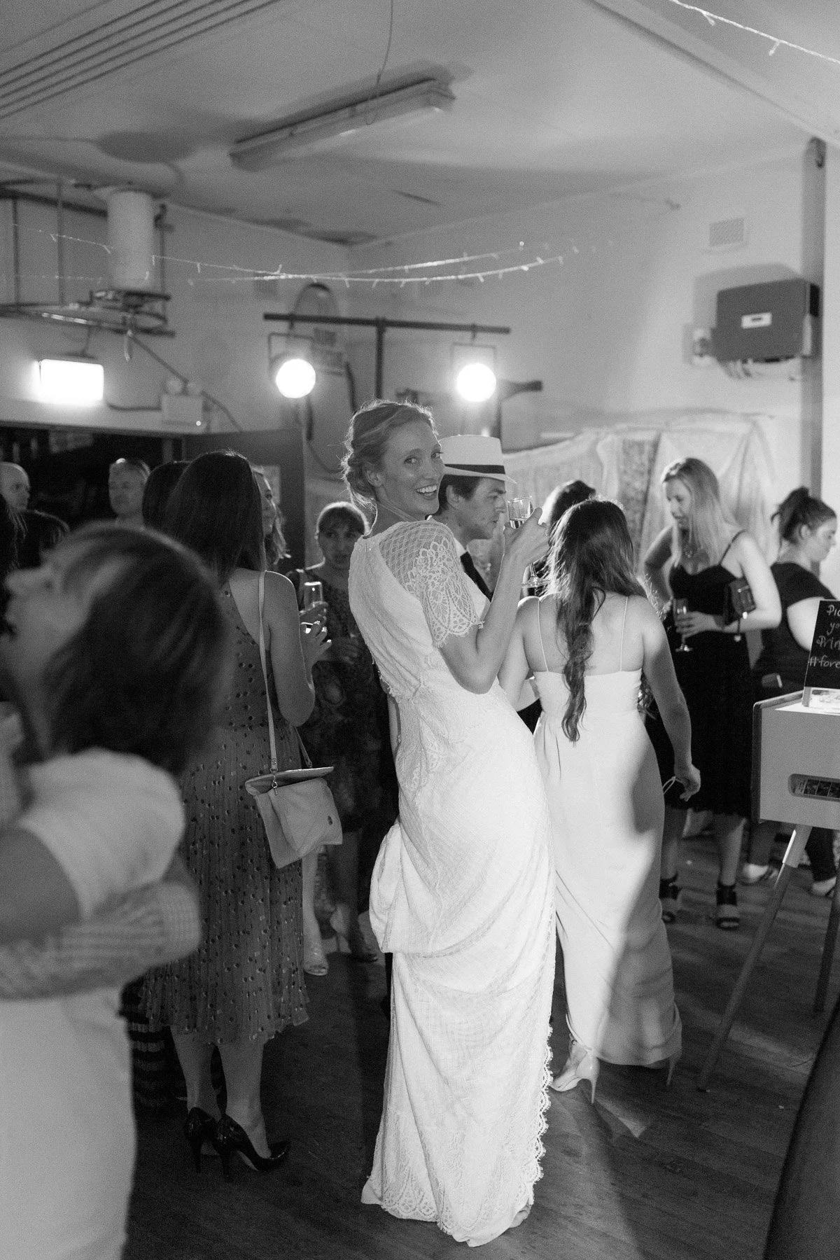 tamarama-slsc-wedding-robert-meredith-117.jpg
