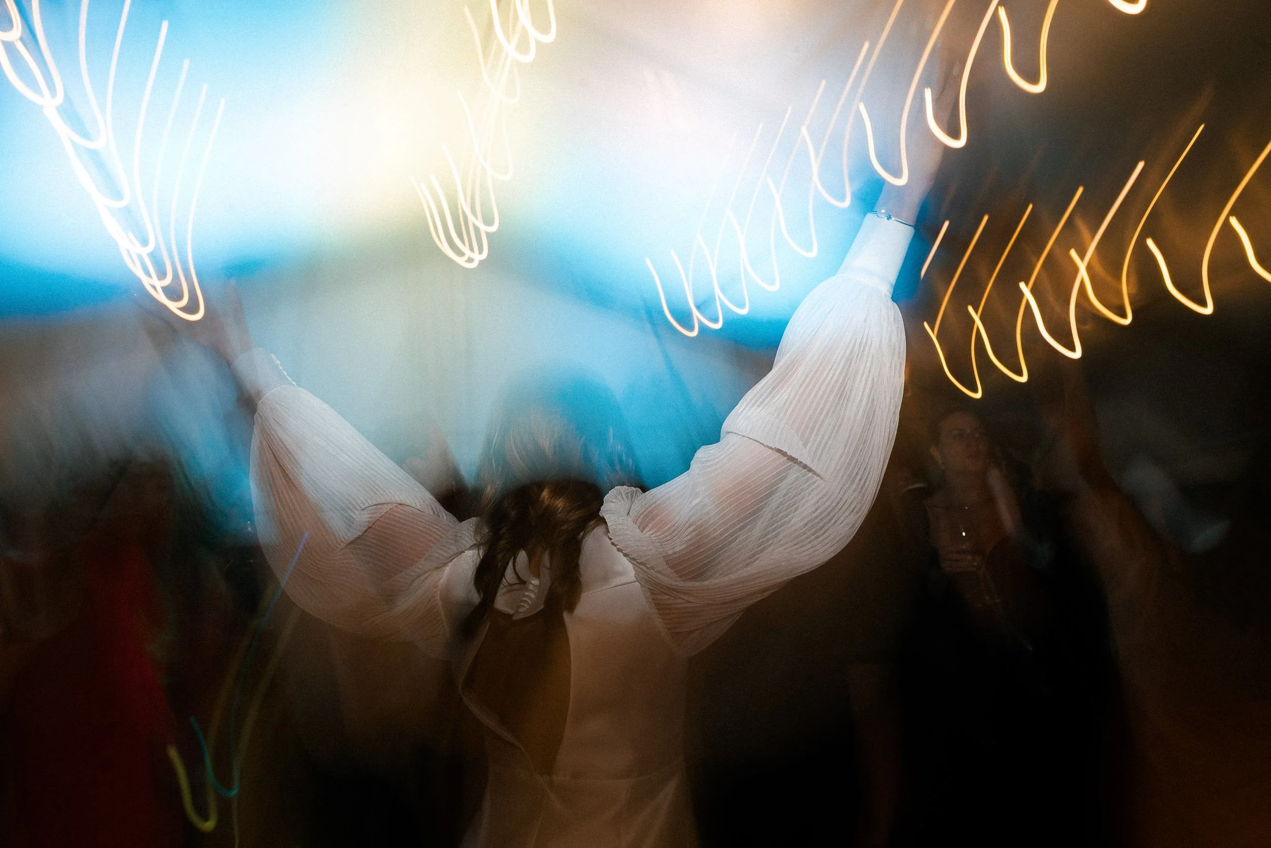 backyard-wedding-robert-meredith-064.jpg