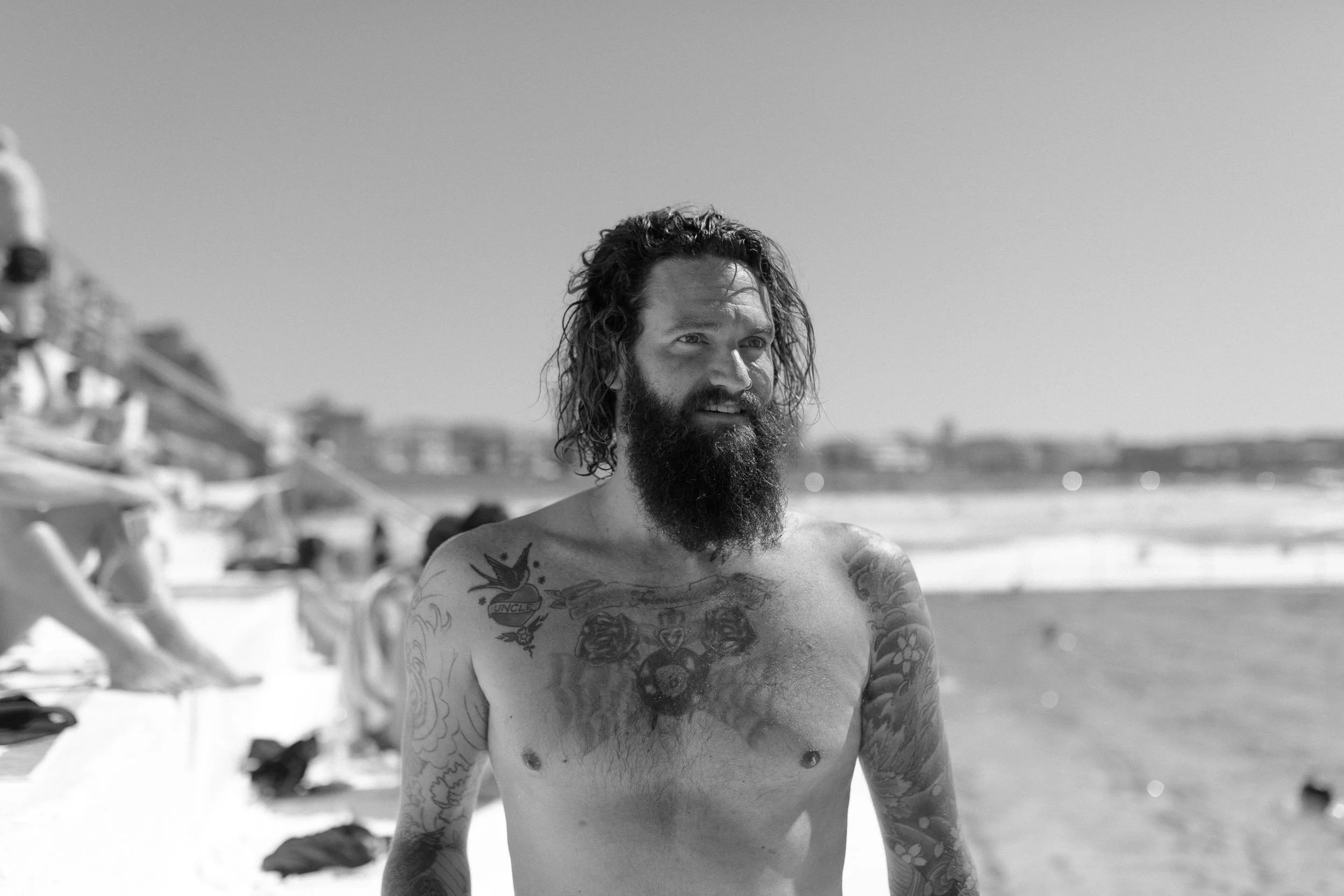 tamarama-slsc-wedding-robert-meredith-003.jpg